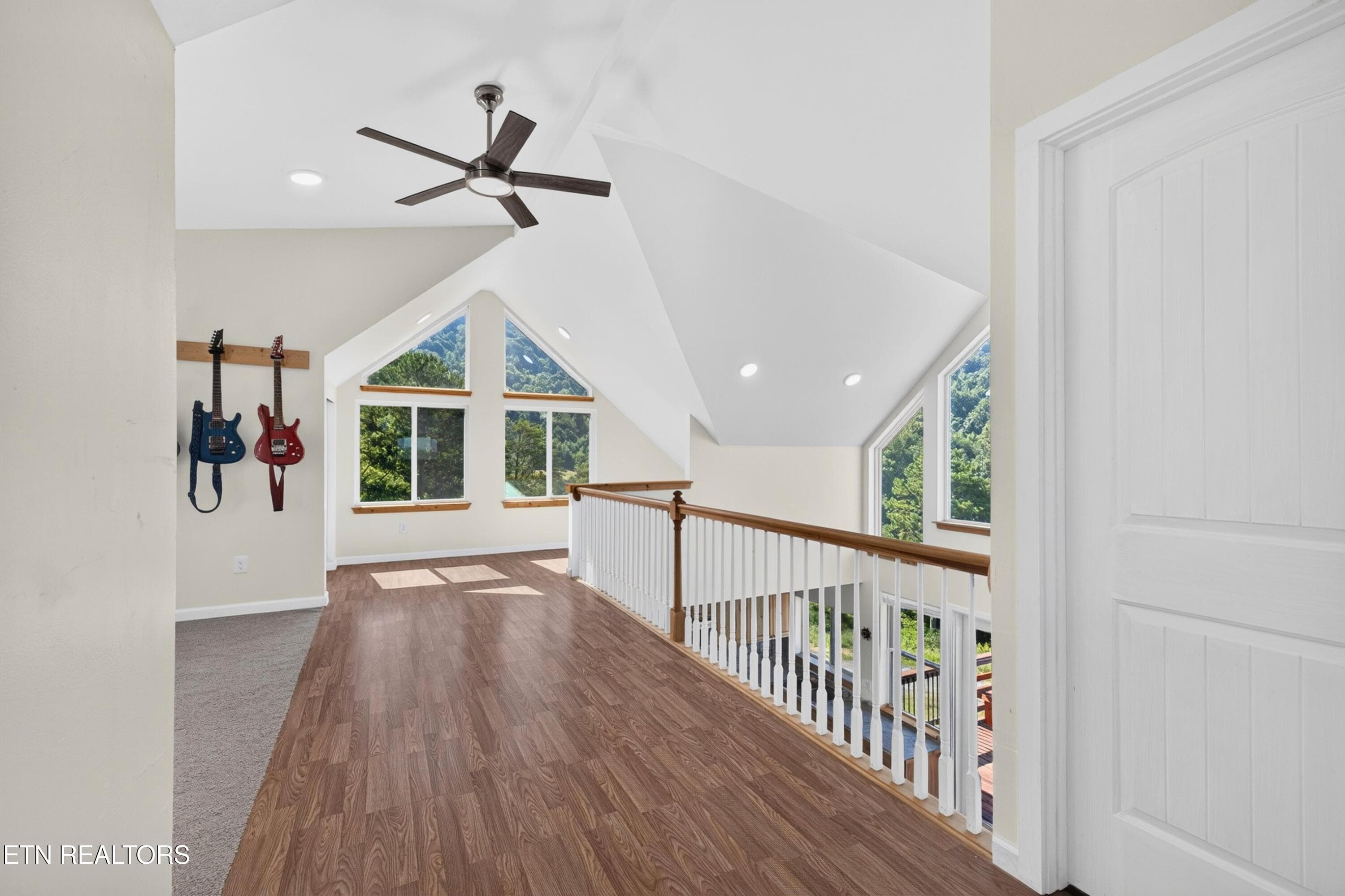 016-349NotchGapRoad-ThornHill-TN-37881-S - 349 Notch Gap Rd, Thorn Hill, TN 37881, Thorn Hill