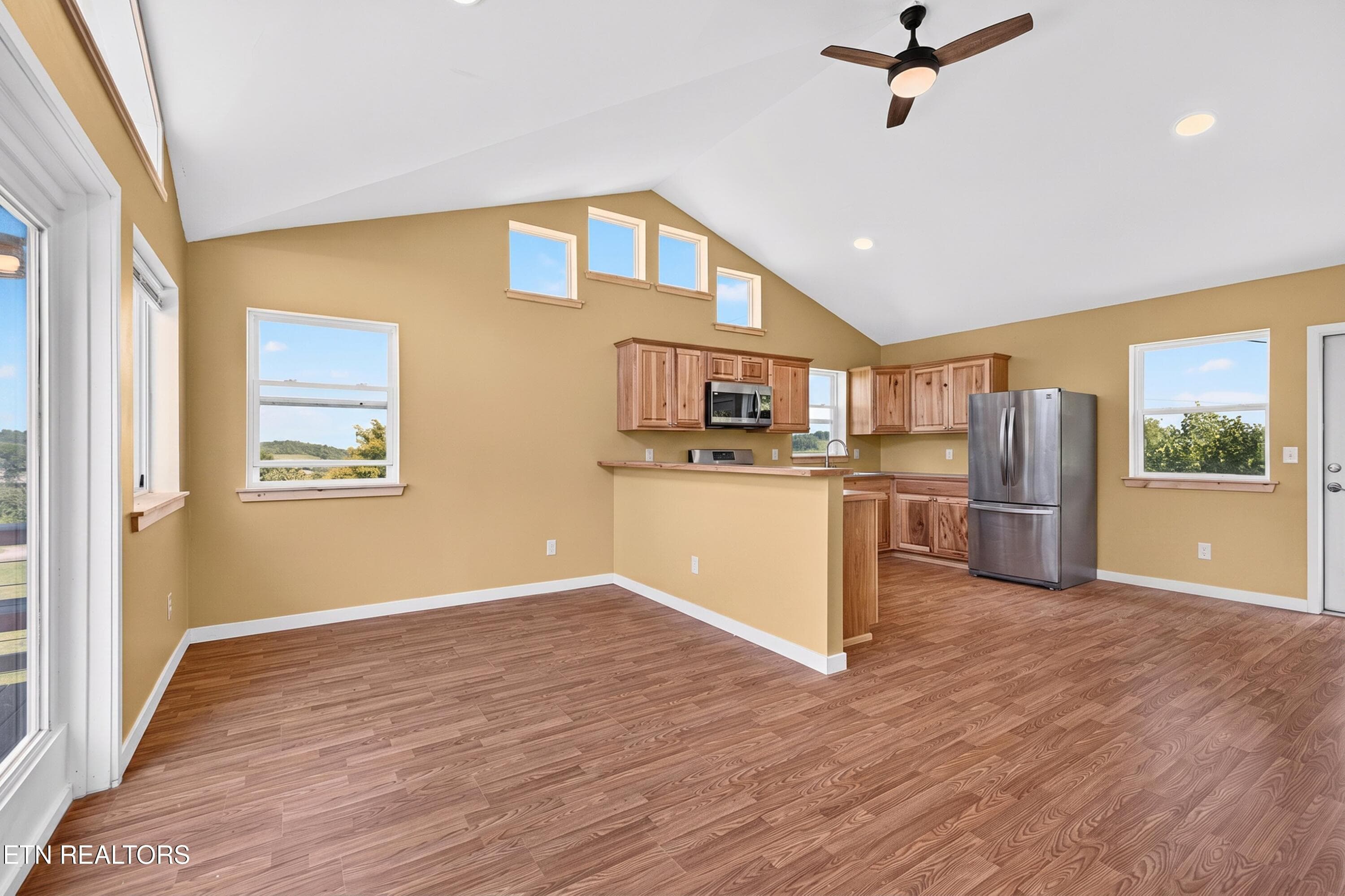 033-349NotchGapRoad-ThornHill-TN-37881-S - 349 Notch Gap Rd, Thorn Hill, TN 37881, Thorn Hill