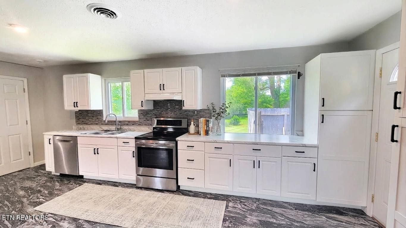 KITCHEN - 5501 Kenbrook Lane, Knoxville, TN 37921, Knoxville