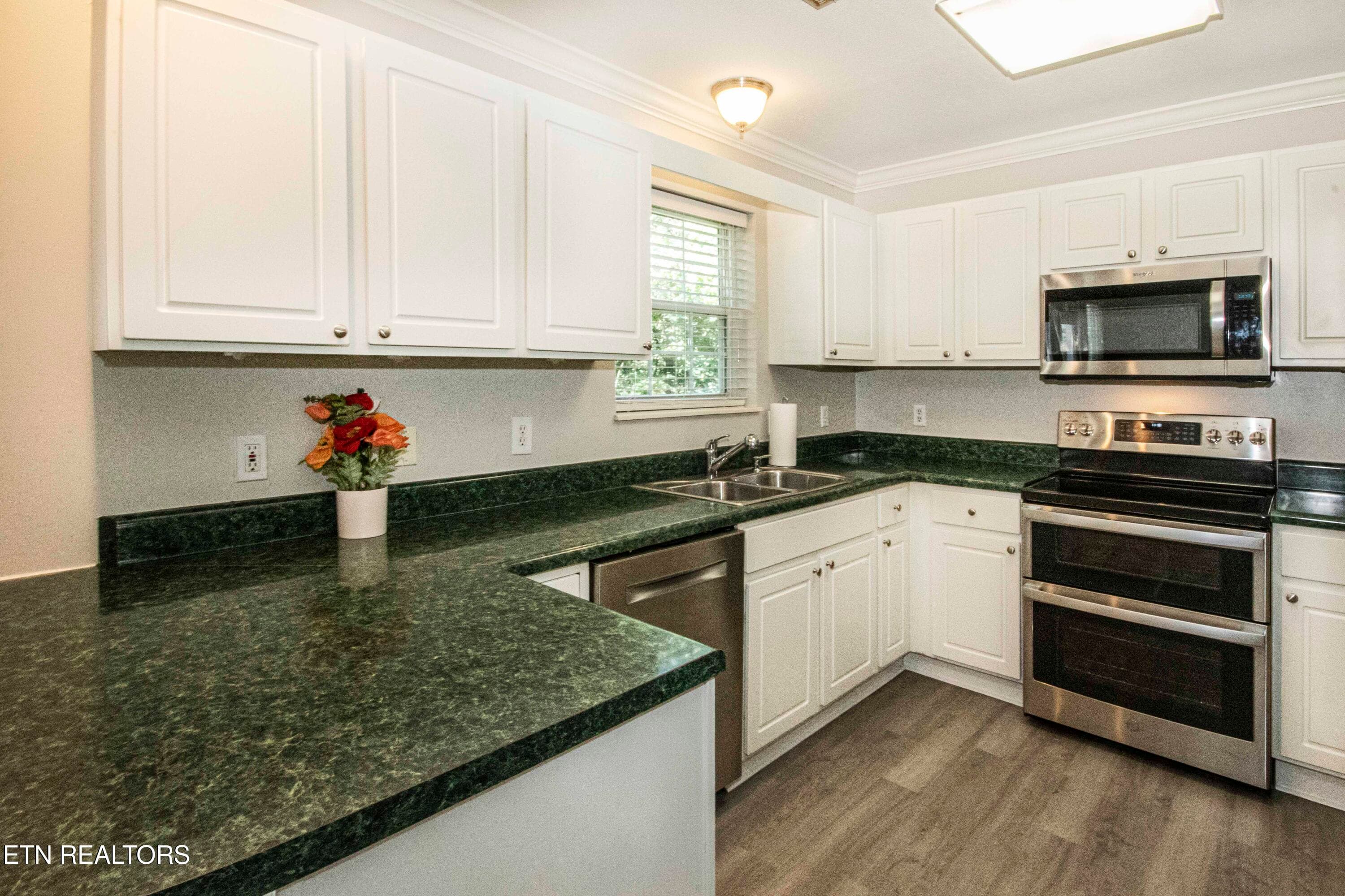 V19A3485 - 10934 Topview Lane, Knoxville, TN 37934