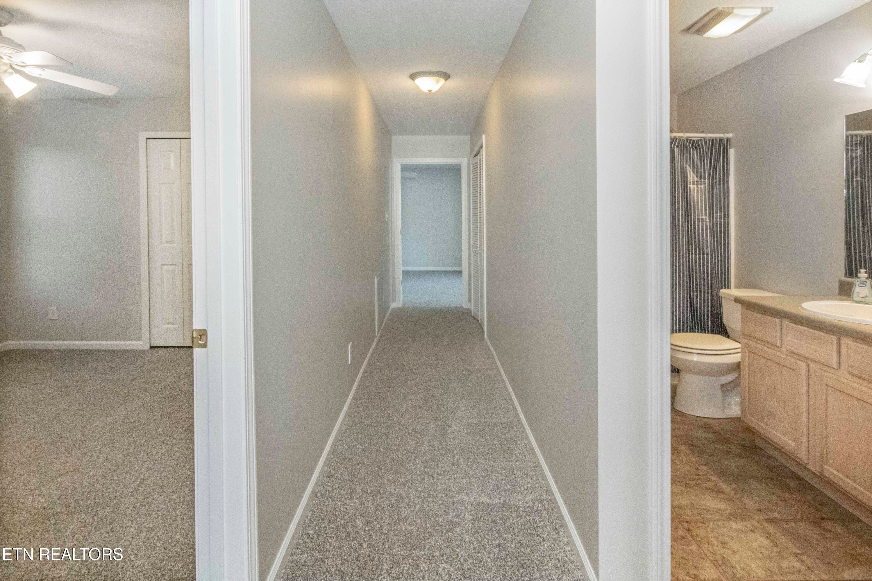V19A3512 - 10934 Topview Lane, Knoxville, TN 37934