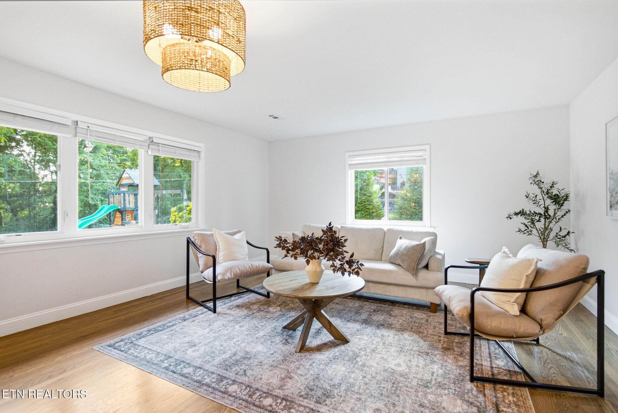 504 Locust Hill Lane-12 - 504 Locust Hill Lane, Knoxville, TN 37920