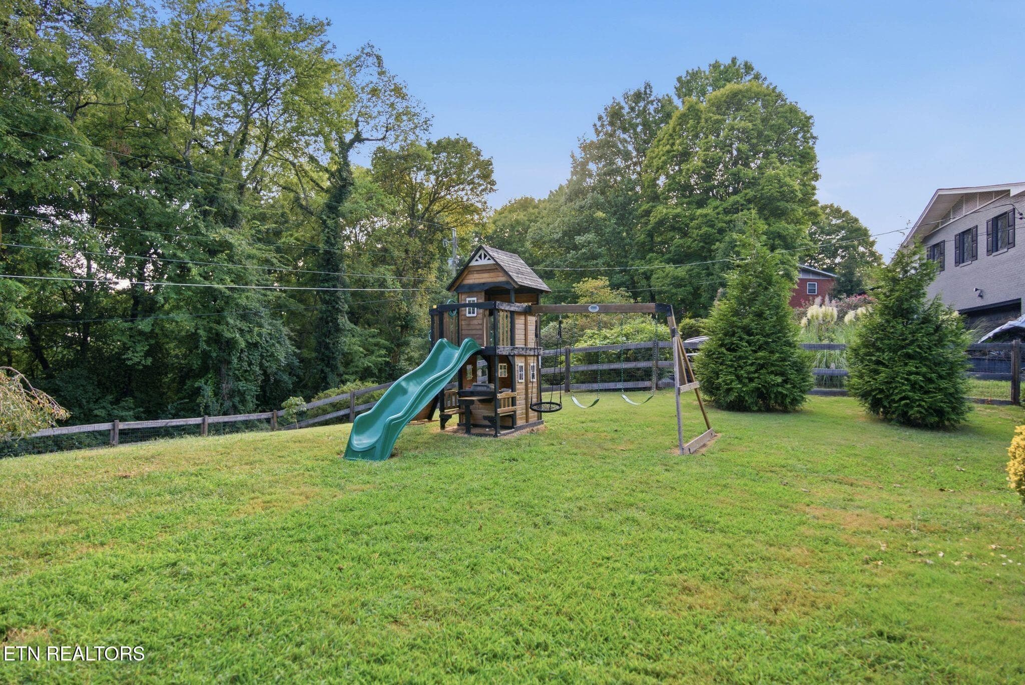 504 Locust Hill Lane-57 - 504 Locust Hill Lane, Knoxville, TN 37920