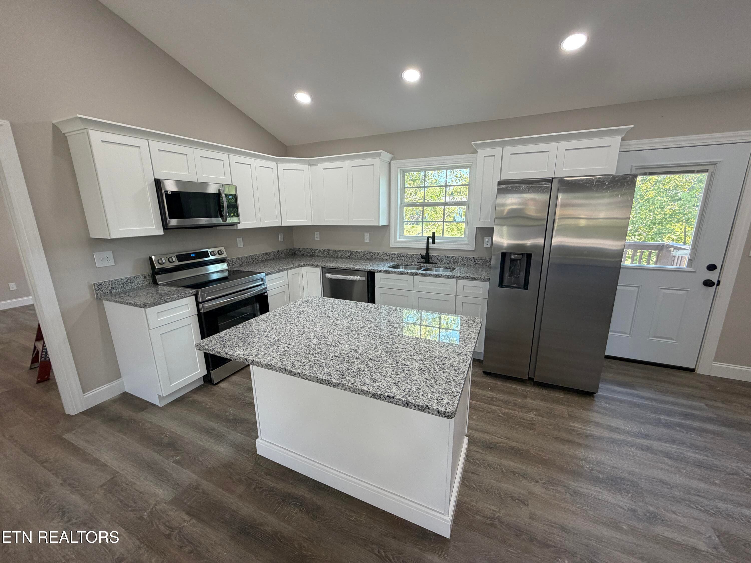 34DB2EDC-4F71-468E-9A3B-CAE30B89150E - 116 Bristol Rd, Harrogate, TN 37752