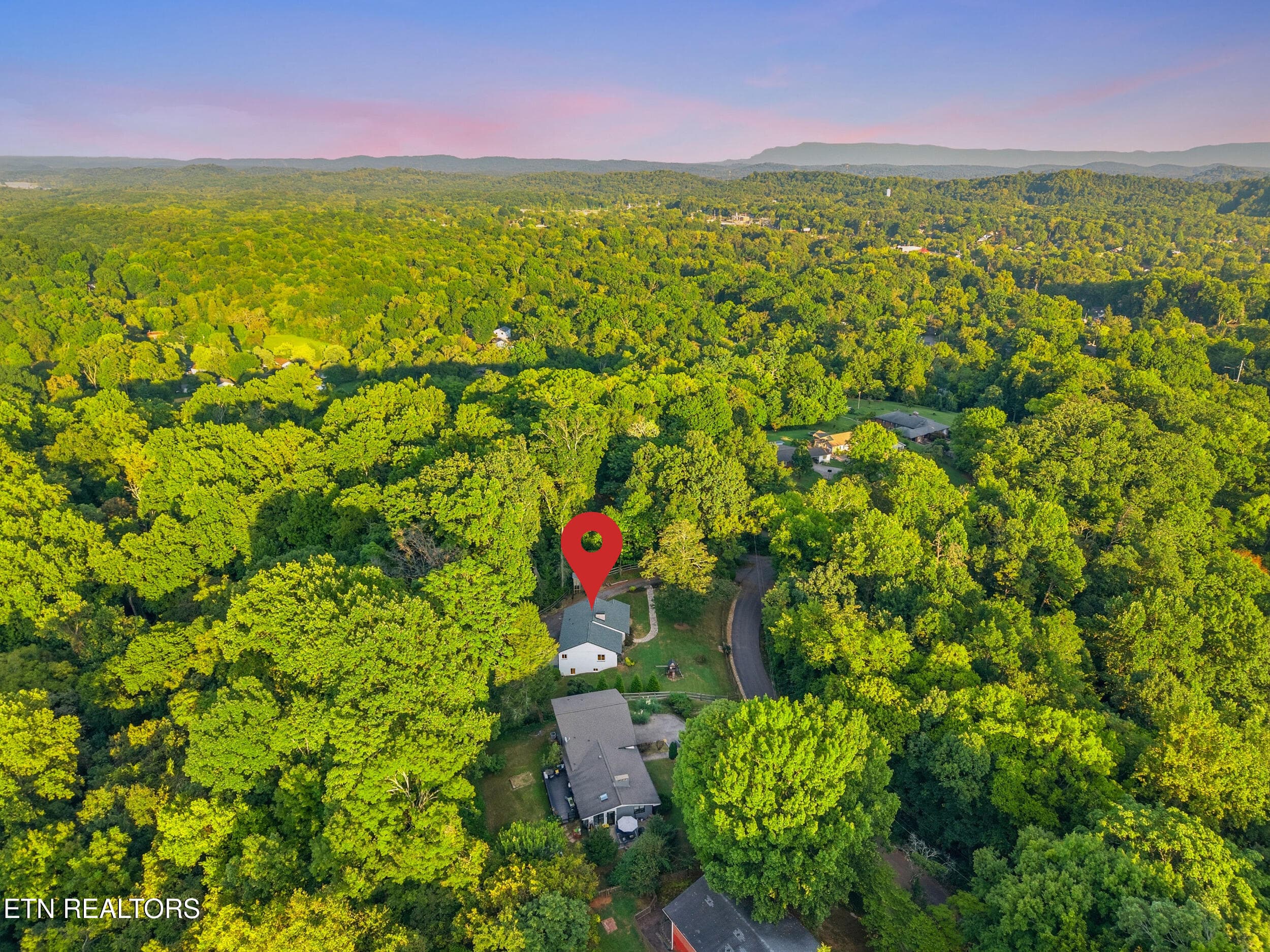 14_013_call out - 504 Locust Hill Lane, Knoxville, TN 37920