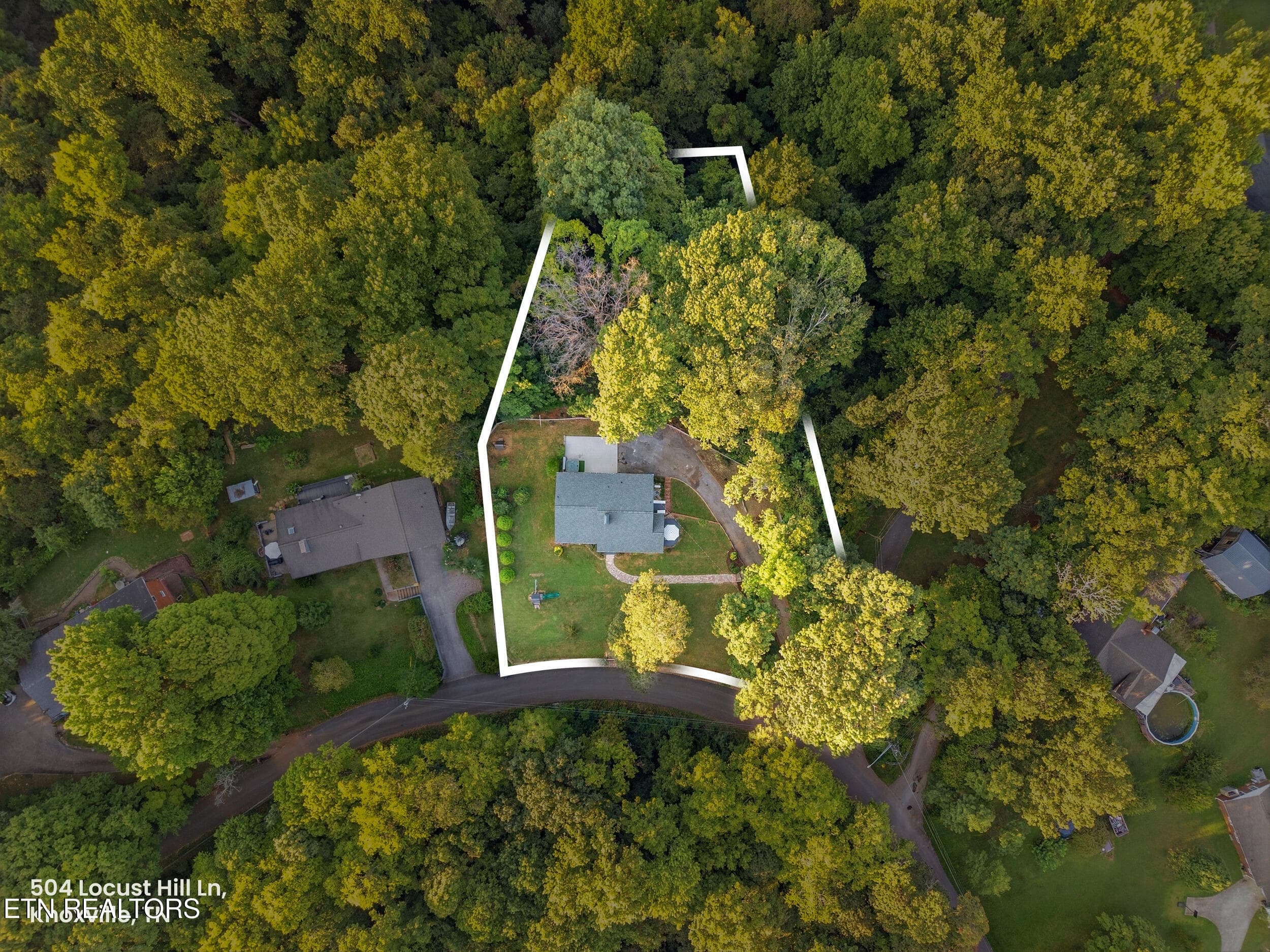 17_016_property line - 504 Locust Hill Lane, Knoxville, TN 37920
