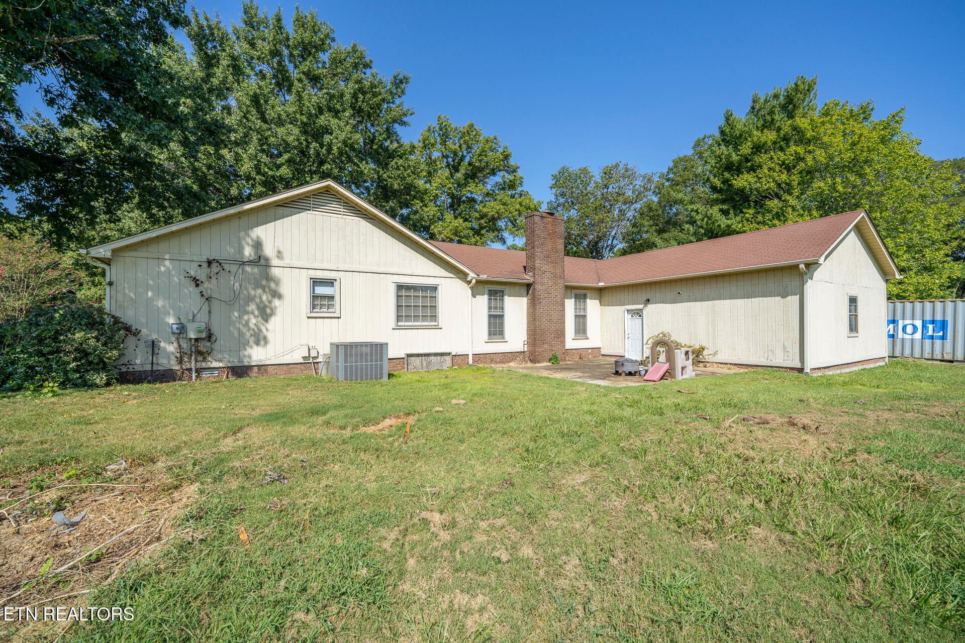 17 Westchester Ct Jackson TN-45 - 17 Westchester Court, Jackson, TN 38305