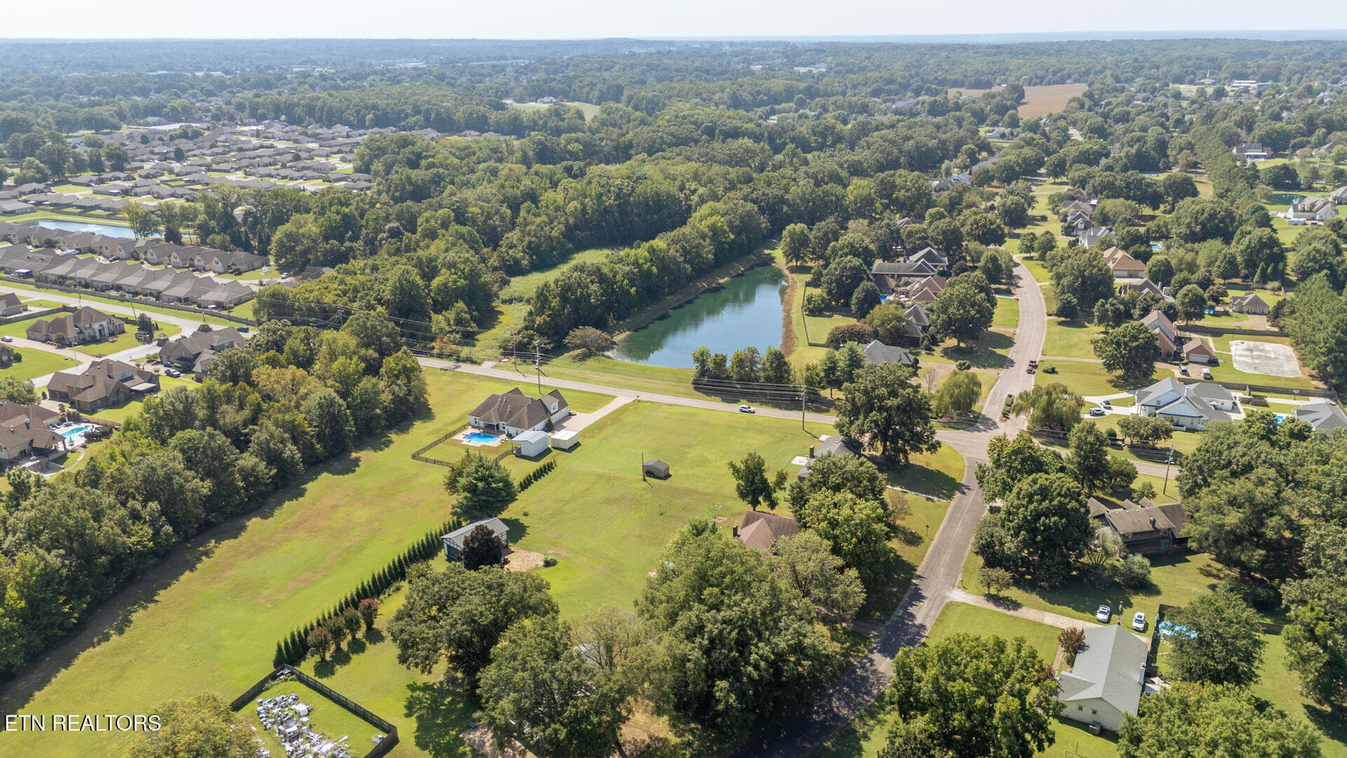 17 Westchester Ct Jackson TN-59 - 17 Westchester Court, Jackson, TN 38305
