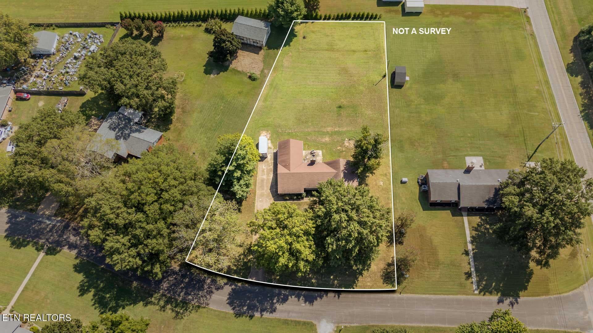 17-Westchester-Ct-Jackson-TN-66-Marked - 17 Westchester Court, Jackson, TN 38305