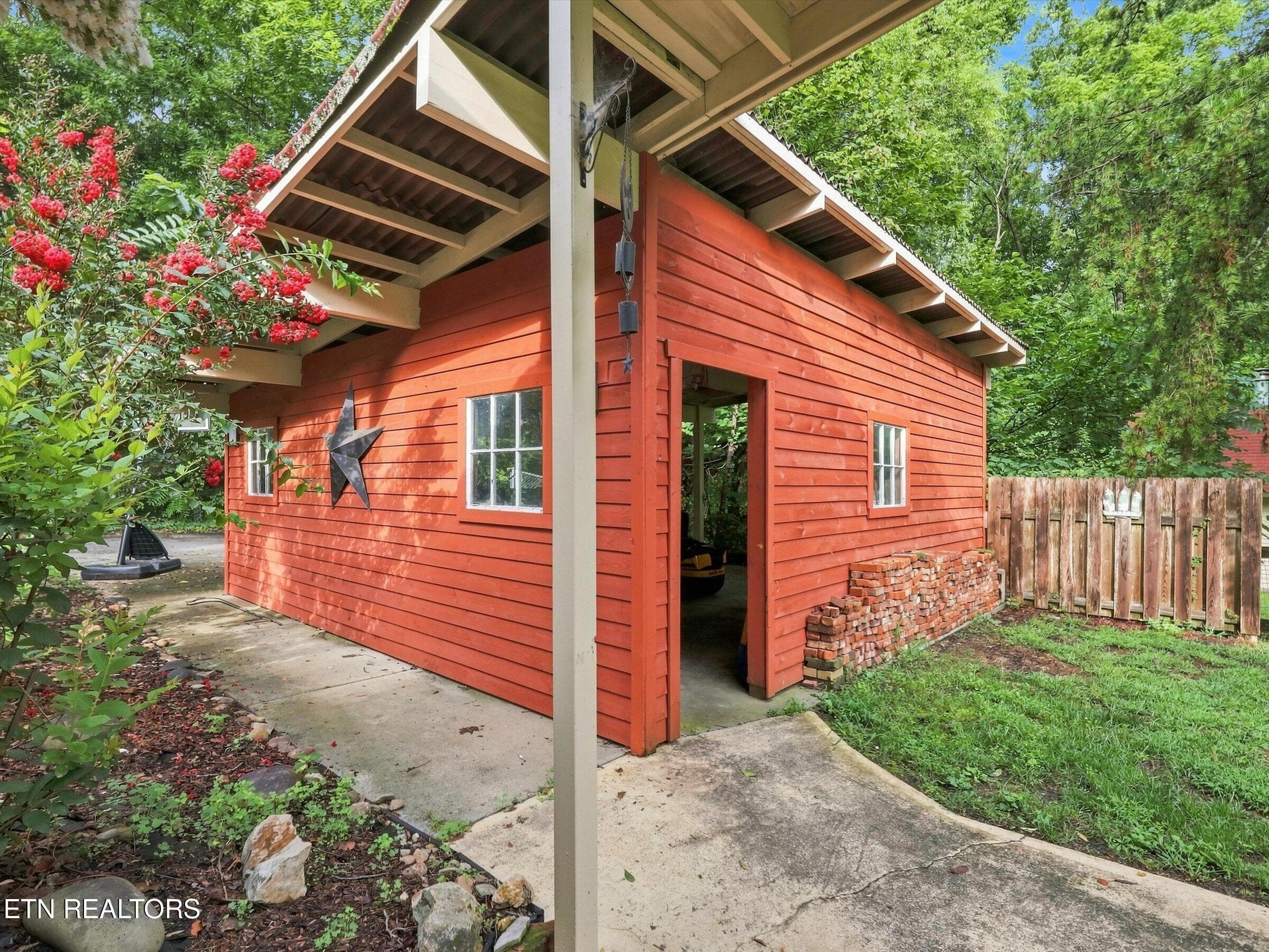 38-035_1I2A7597 - 3215 Tuckaleechee Pike, Maryville, TN 37803
