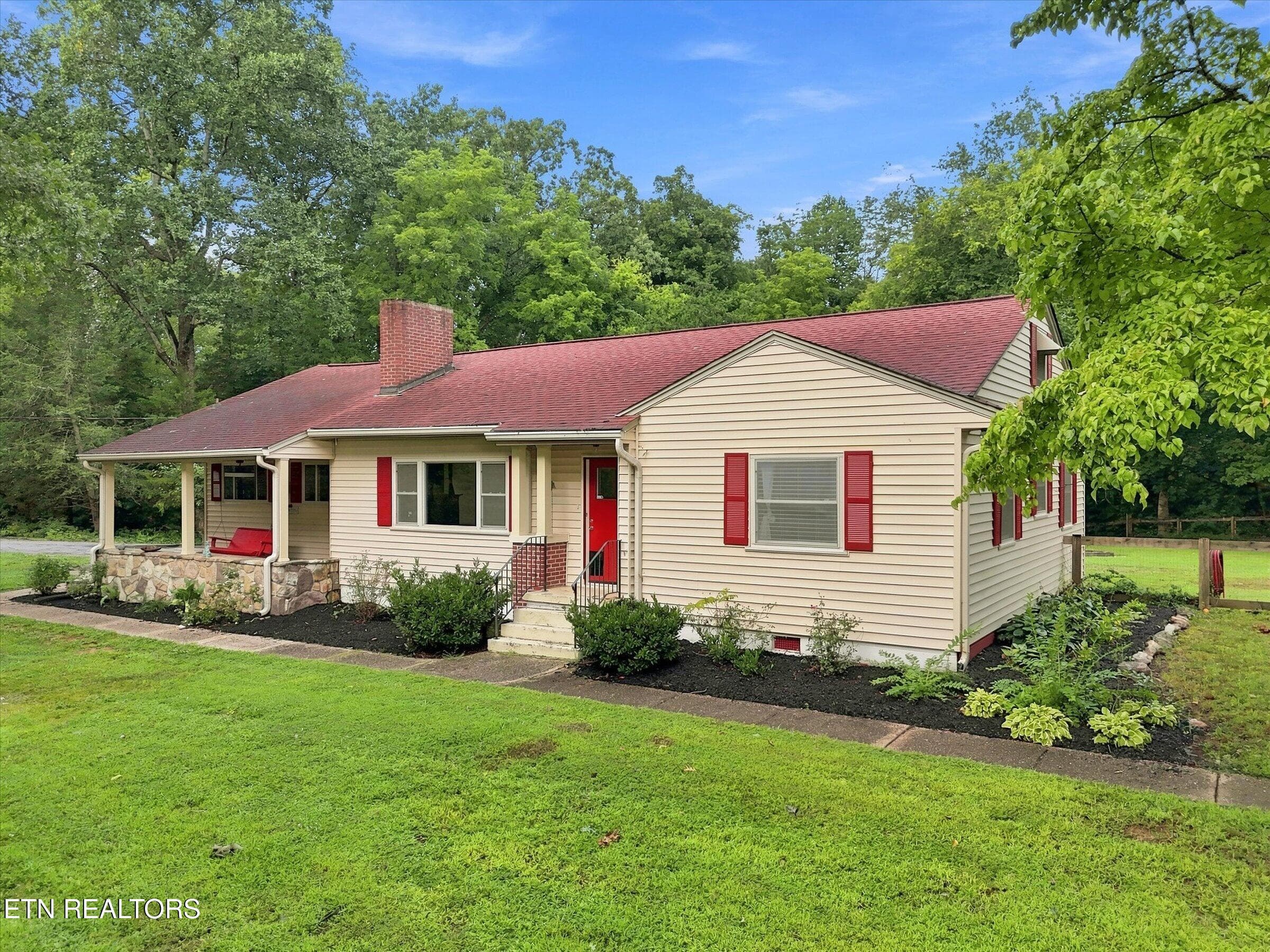 04-004_DJI_20260818093749_0084_D - 3215 Tuckaleechee Pike, Maryville, TN 37803