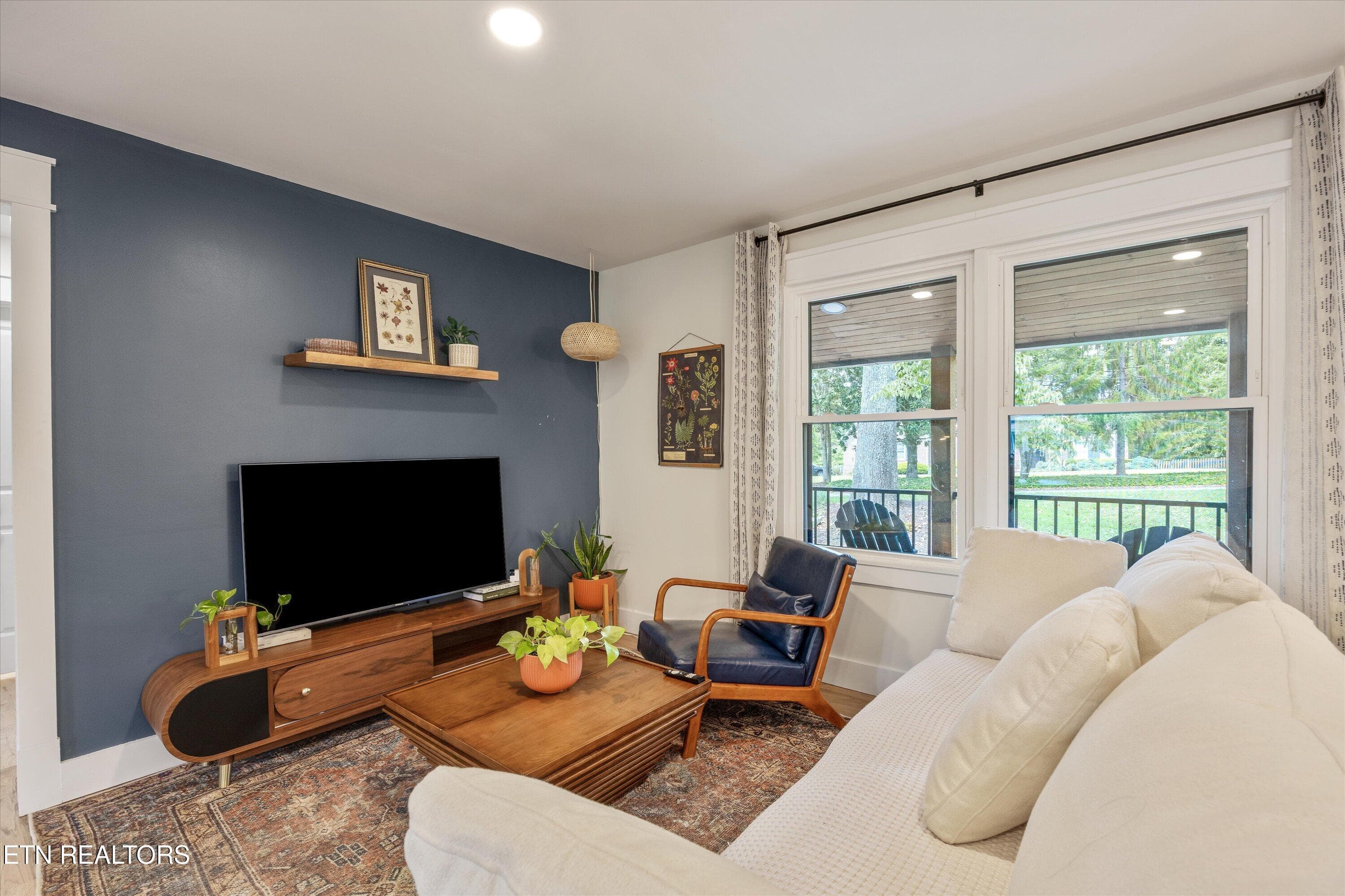 10-8400 Woodbrook Dr11 - 8400 Woodbrook Drive, Knoxville, TN 37919