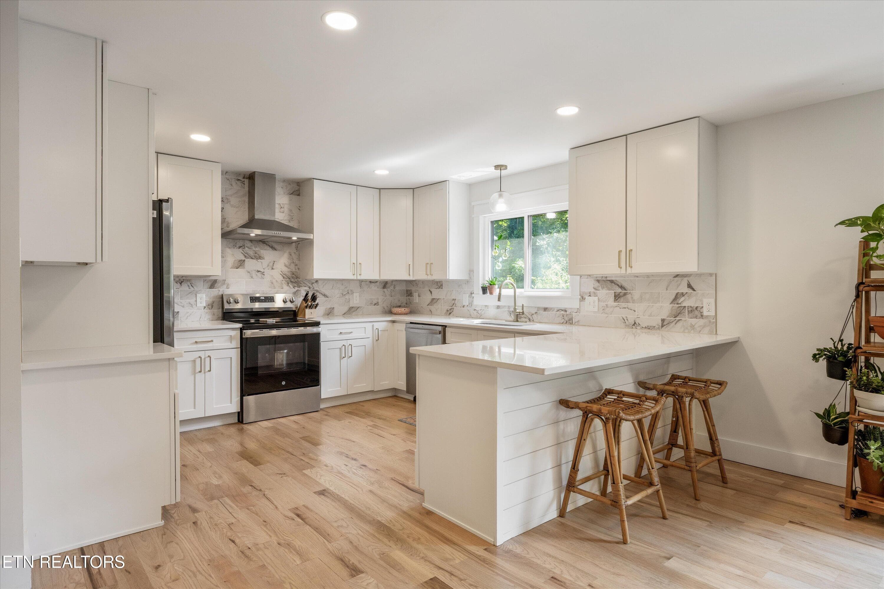 18-8400 Woodbrook Dr19 - 8400 Woodbrook Drive, Knoxville, TN 37919