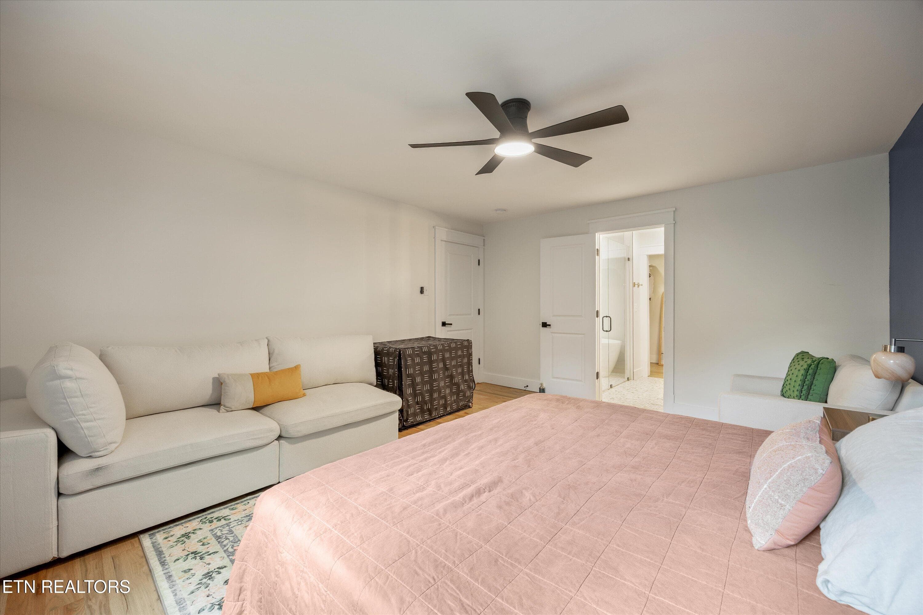29-8400 Woodbrook Dr30 - 8400 Woodbrook Drive, Knoxville, TN 37919