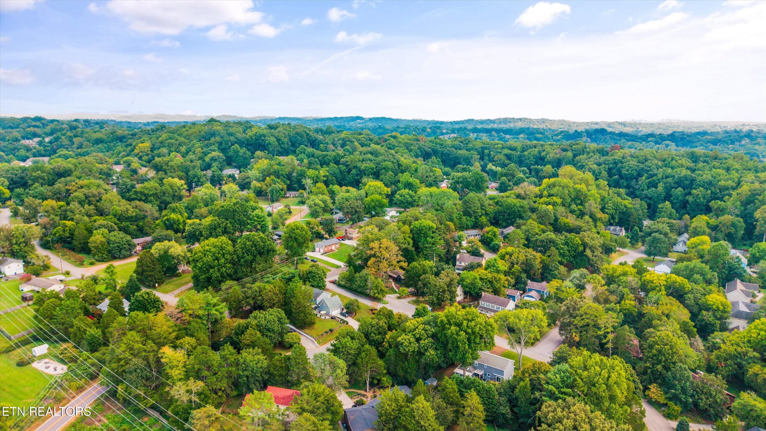 53-8400 Woodbrook Dr06 - 8400 Woodbrook Drive, Knoxville, TN 37919