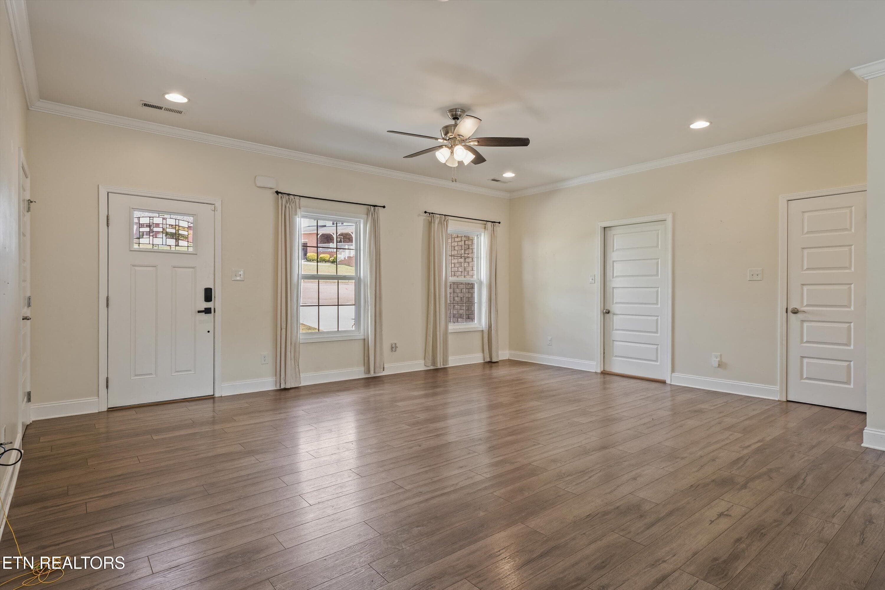 Living Area - 2000 Country Brook Lane, Knoxville, TN 37921, Knoxville
