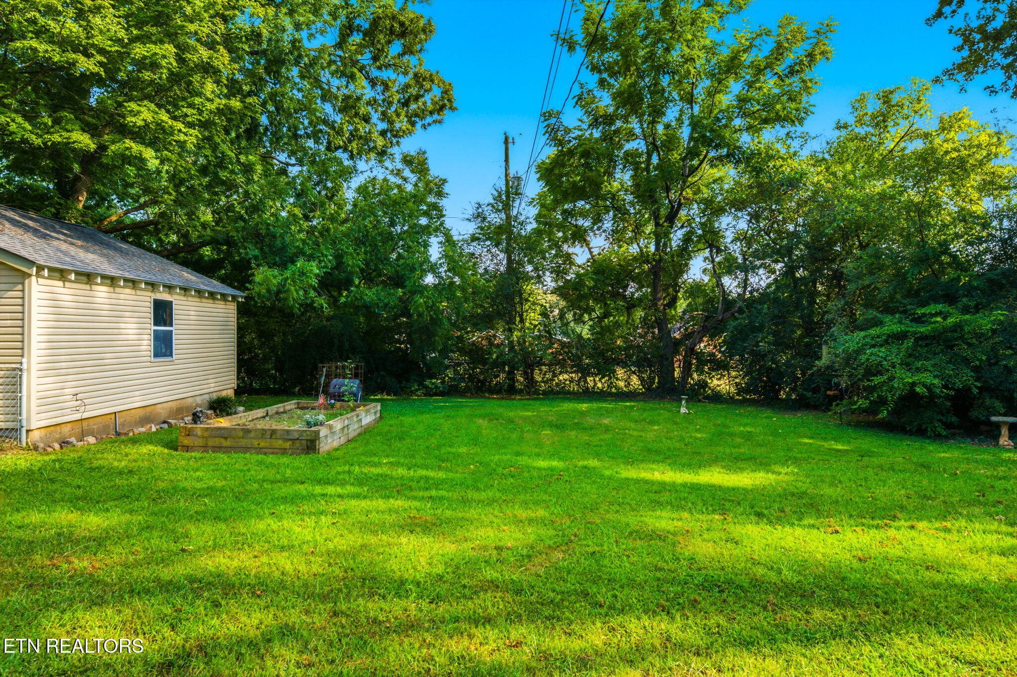 25-web-or-mls-332-Wilson-Ave-Maryville-T - 332 Wilson Ave, Maryville, TN 37803
