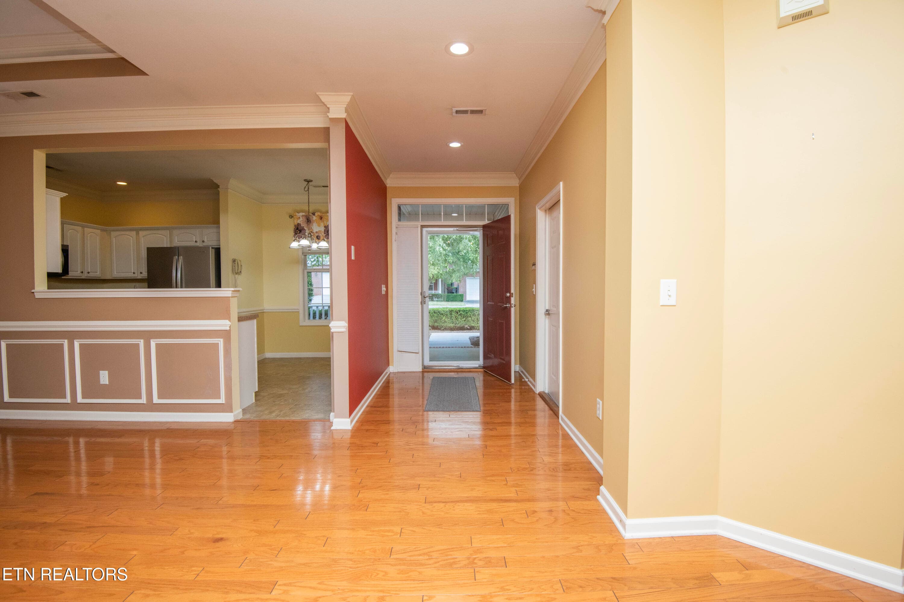 foyer - 11204 Kilpatrick Way, Knoxville, TN 37932