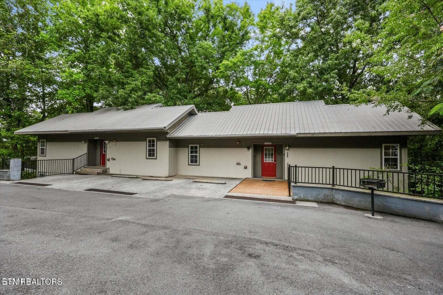537 Johnson Lane 1, Gatlinburg, TN 37738