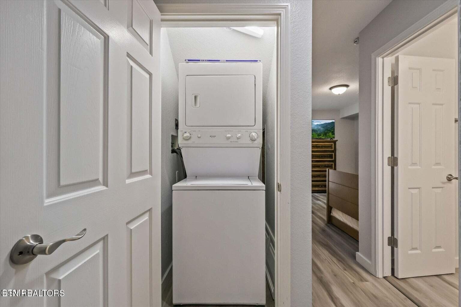15-537 Johnson Ln unit 1 10 - 537 Johnson Lane 1, Gatlinburg, TN 37738, Gatlinburg
