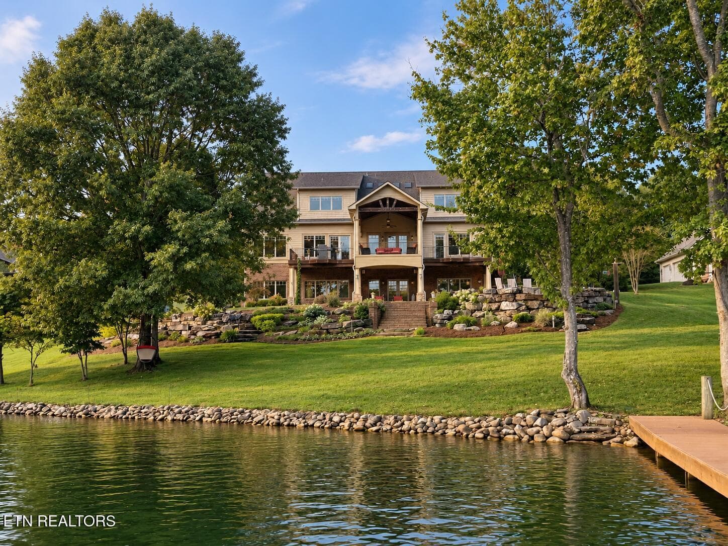 Back of 436 Waterfront Way - 436 Waterfront Way, Spring City, TN 37381