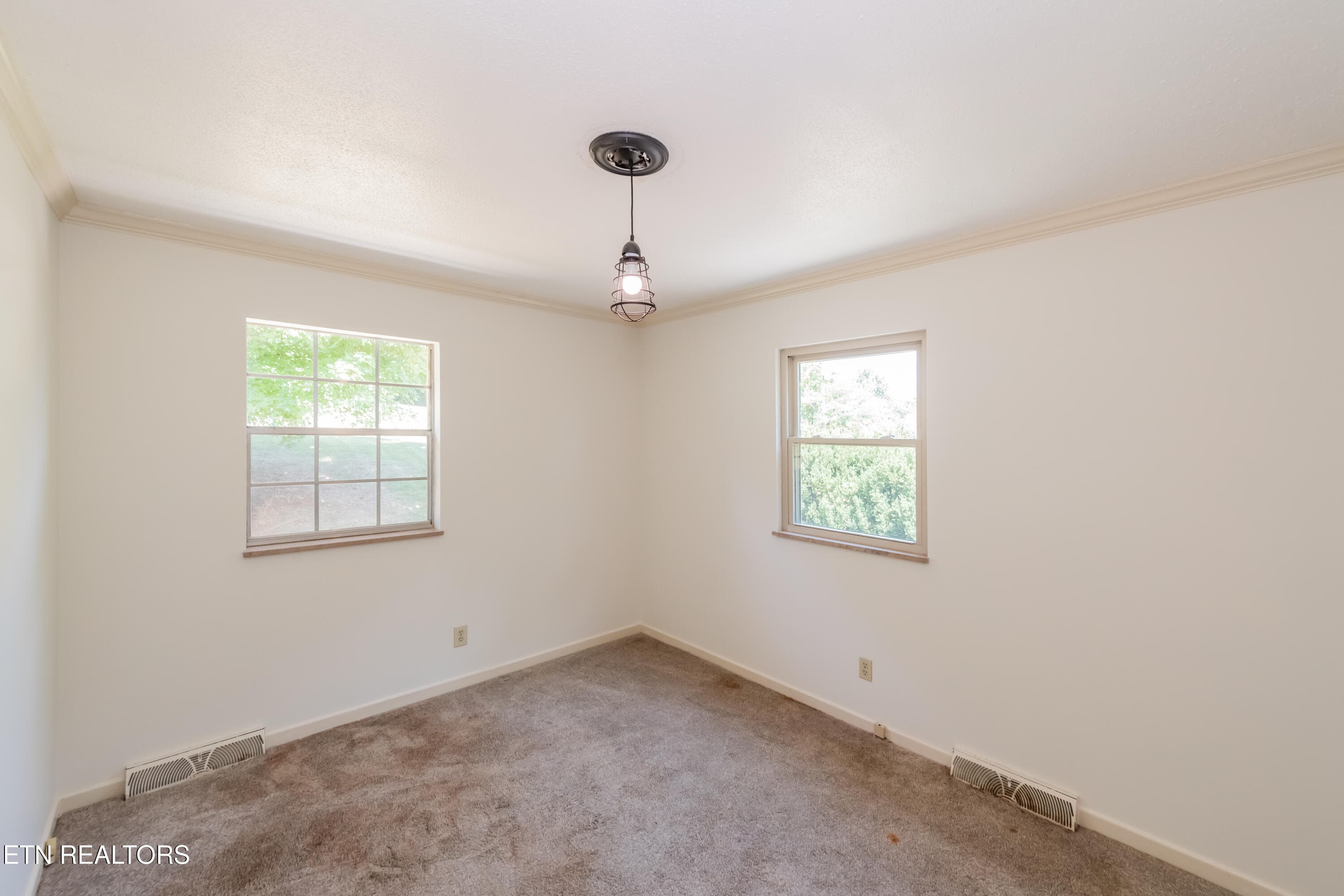 Bedroom 2 - 11904 W Kingsgate Rd 2, Knoxville, TN 37934