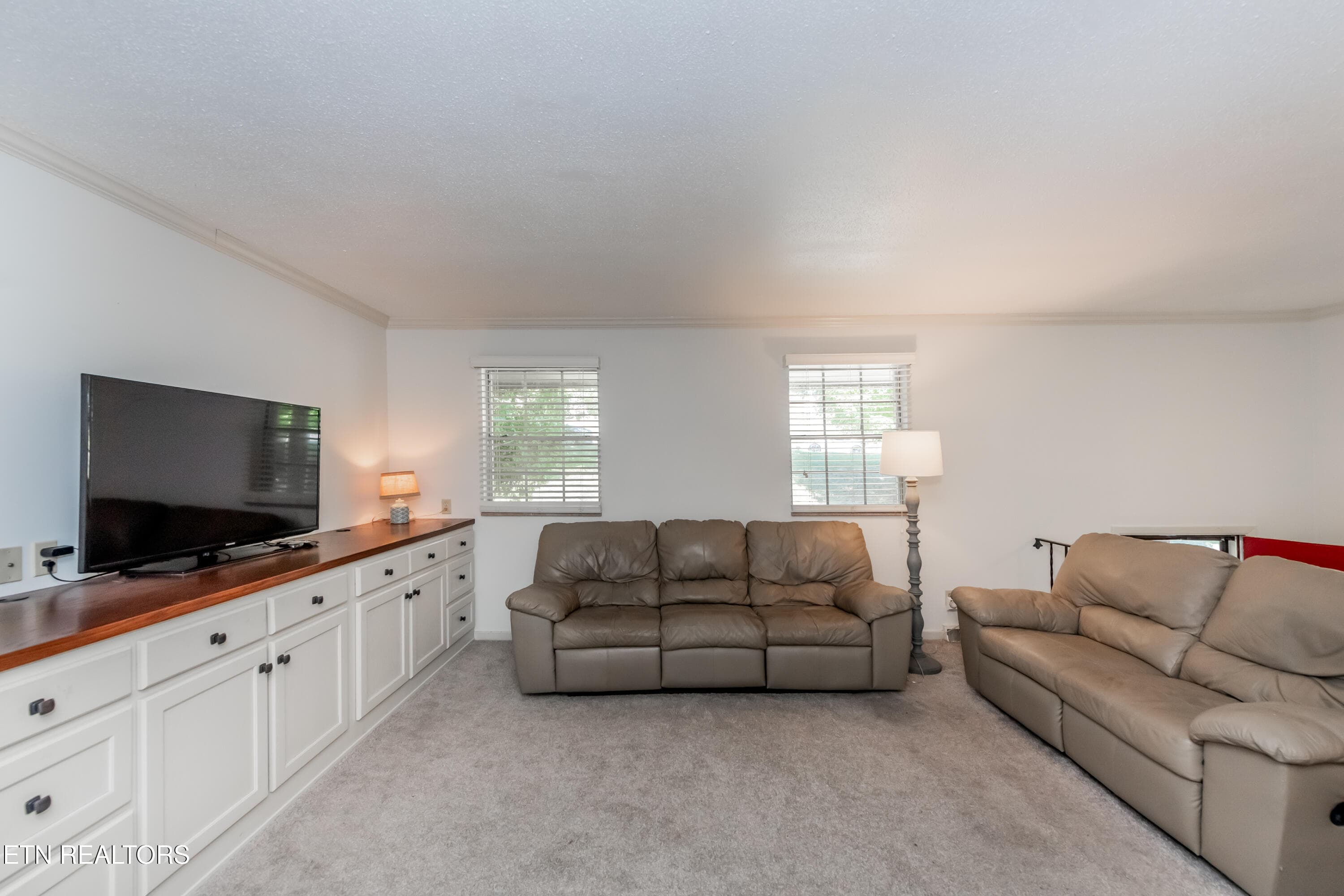 Living Room - 11904 W Kingsgate Rd 2, Knoxville, TN 37934