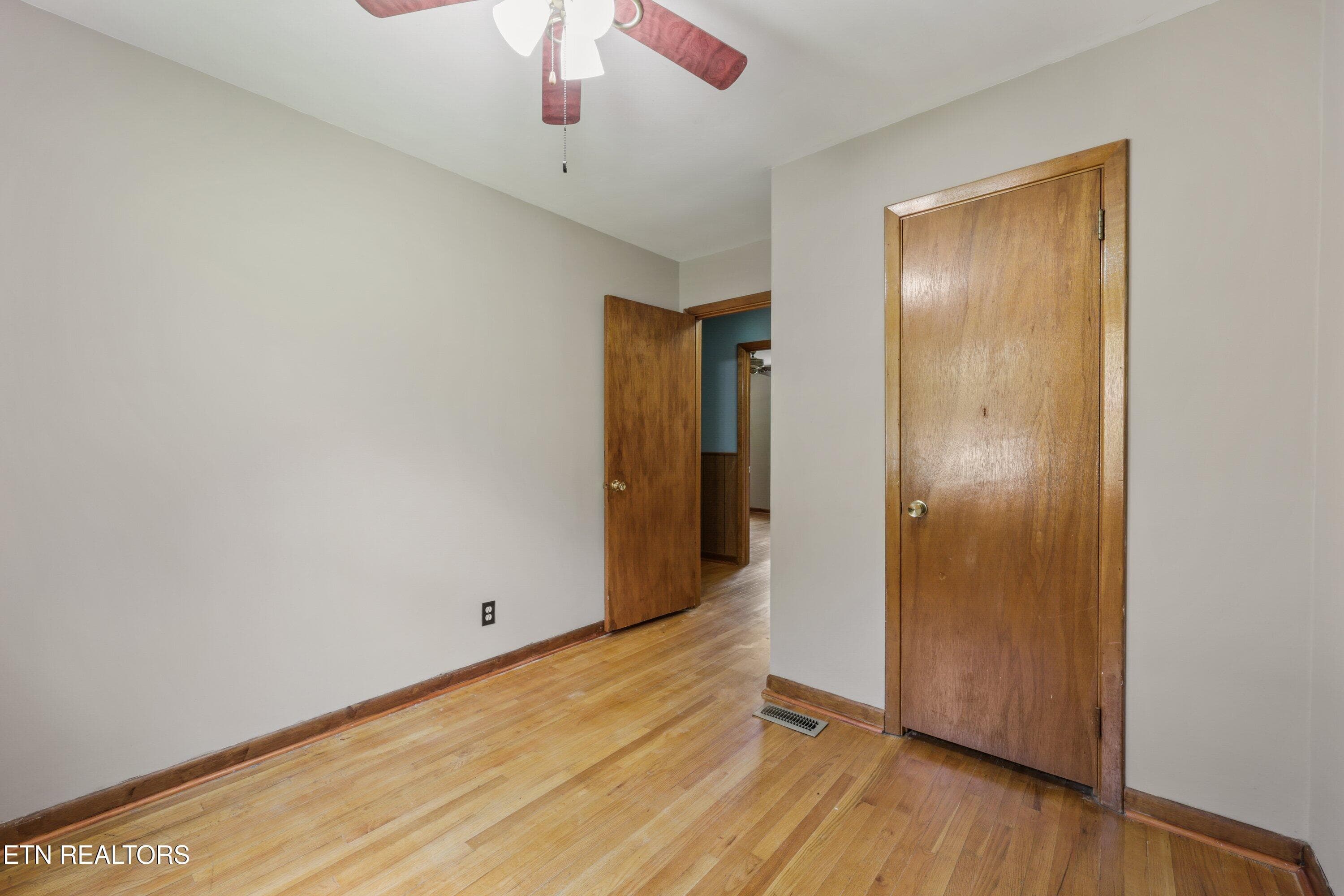 4418 Garden Dr NE 27 - 4418 NE Garden, Knoxville, TN 37918