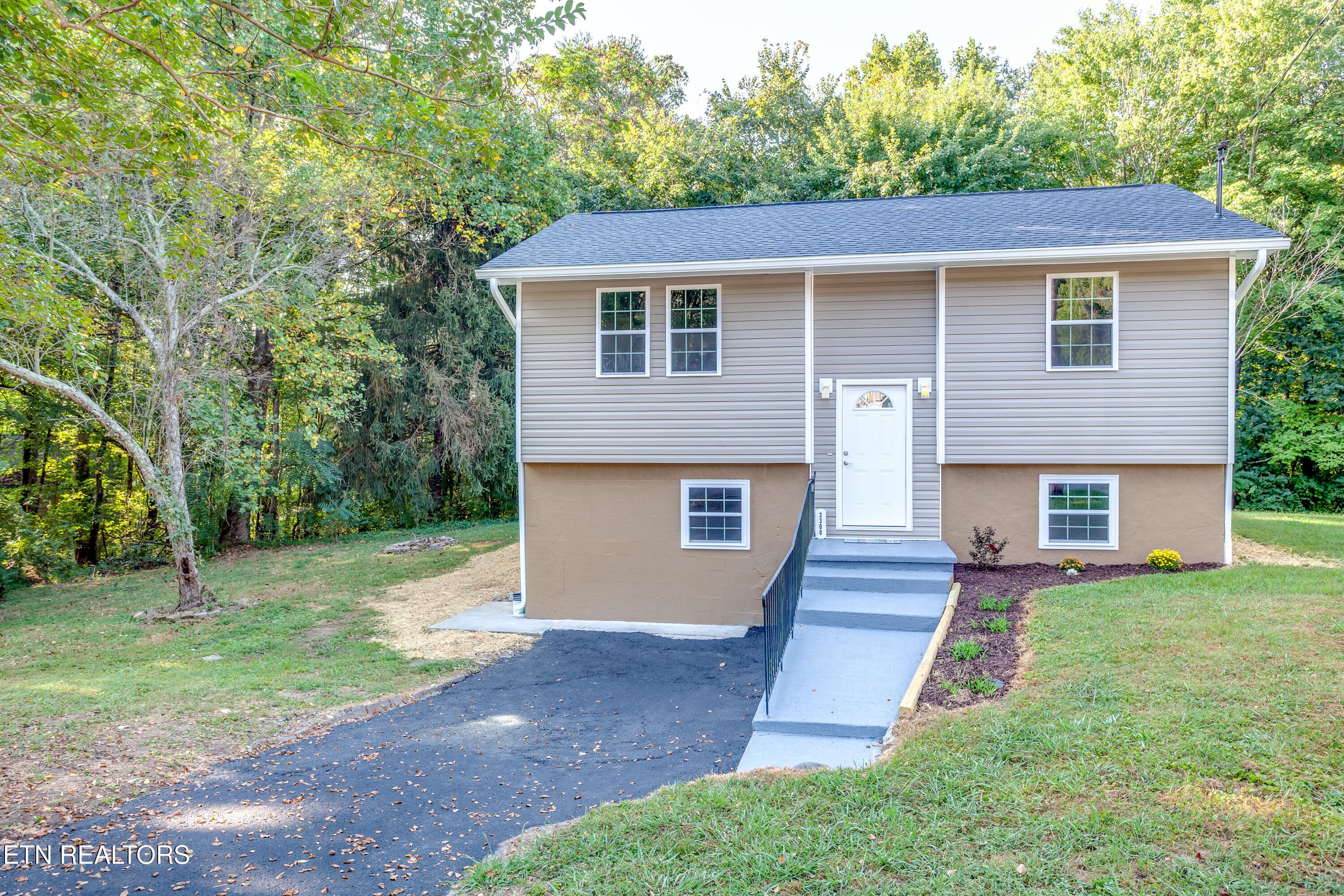00320260905-1-3300KendallmacLnKnoxvilleT - 3300 Kendallmac Lane, Knoxville, TN 37931