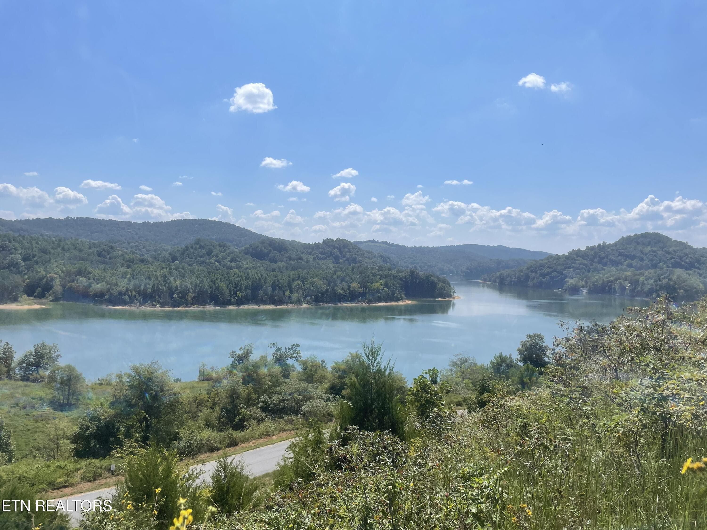 4) 76702-6a9d9d4f0d608 - 0 Windward Blvd, Tazewell, TN 37879, Tazewell