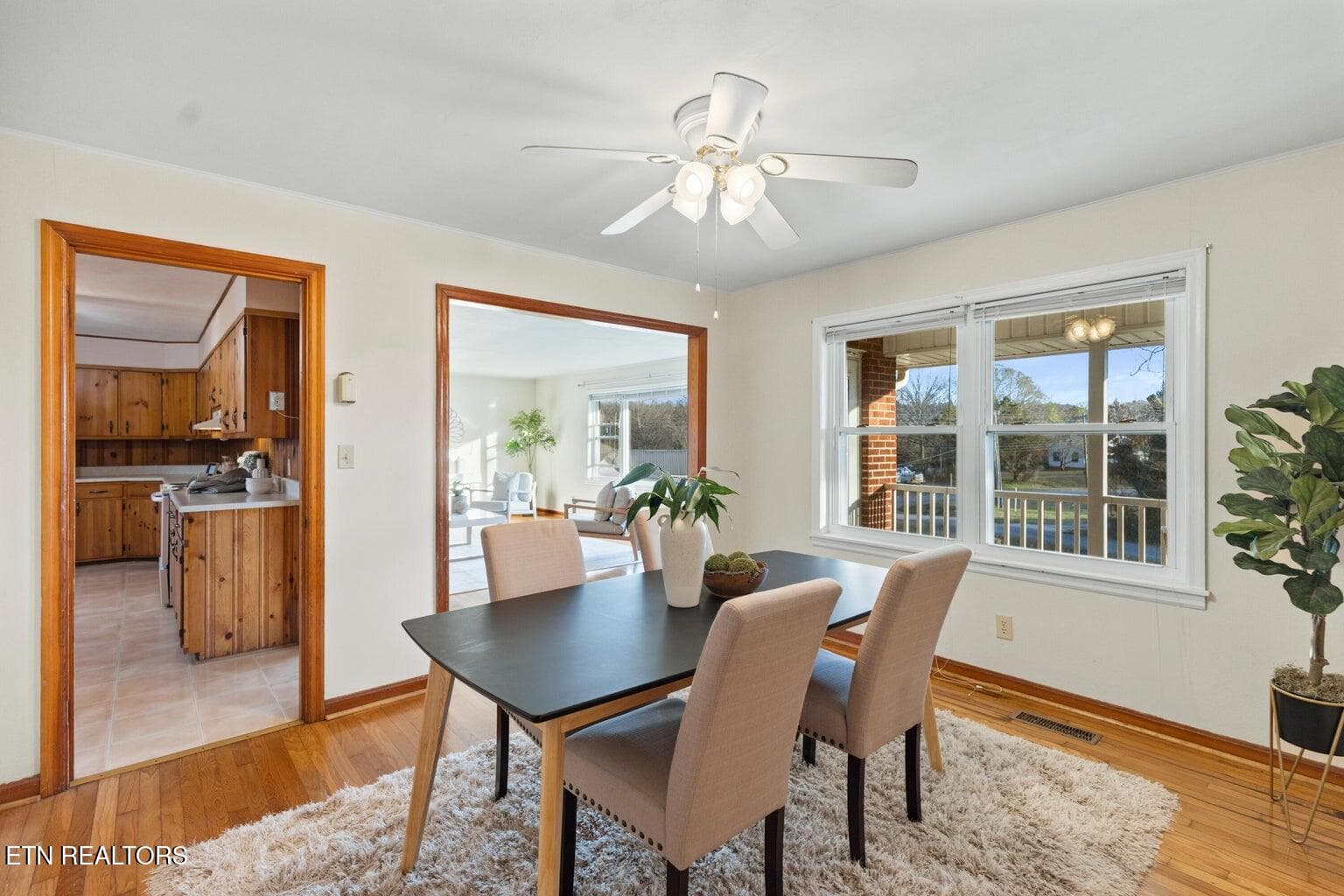 Dining room 3 - 128 NE Scott St, Charleston, TN 37310
