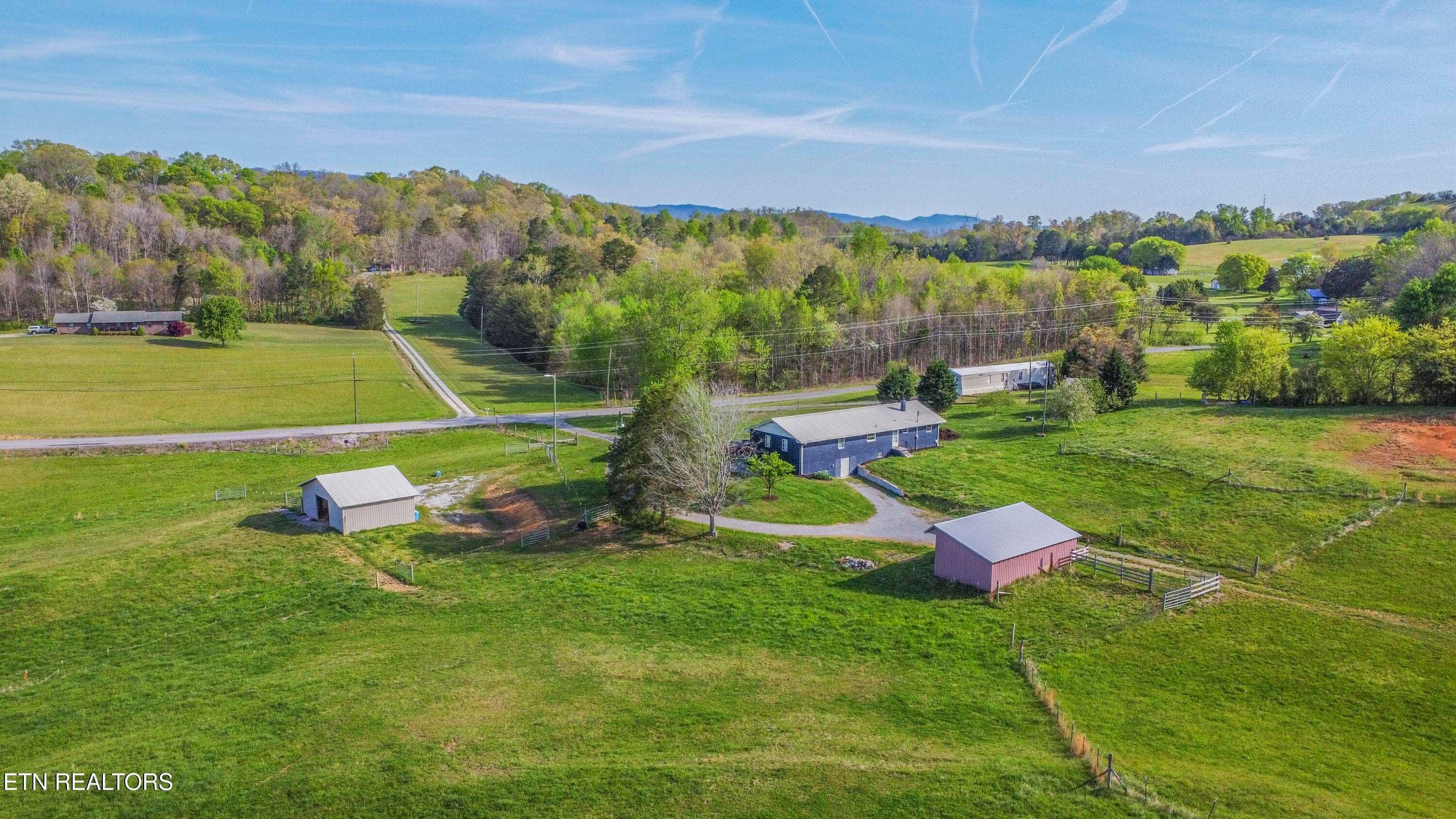 drone 3_1 - 10732 Richland +13 Acres Rd, Mascot, TN 37806