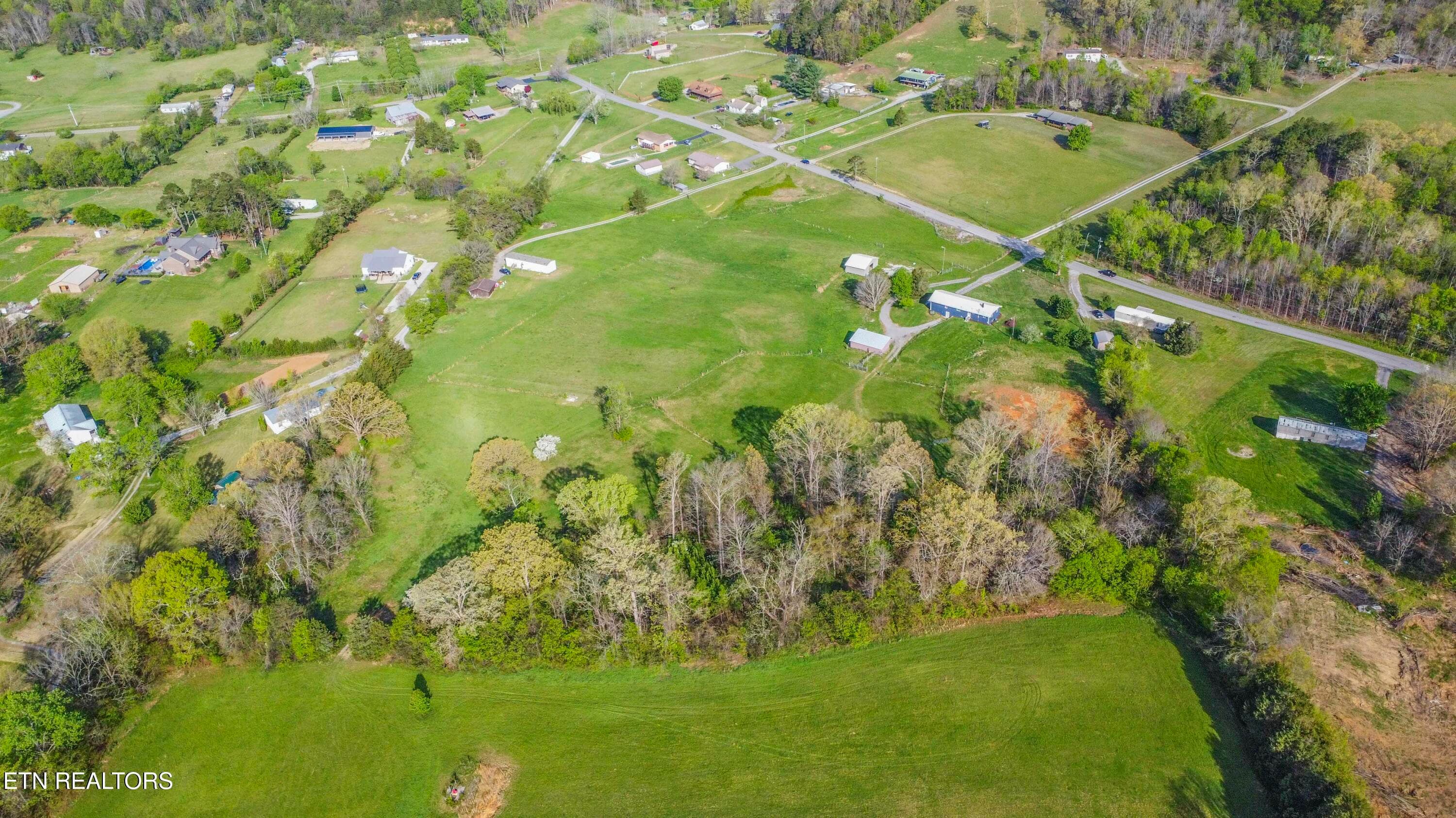 drone 18_1 - 10732 Richland +13 Acres Rd, Mascot, TN 37806