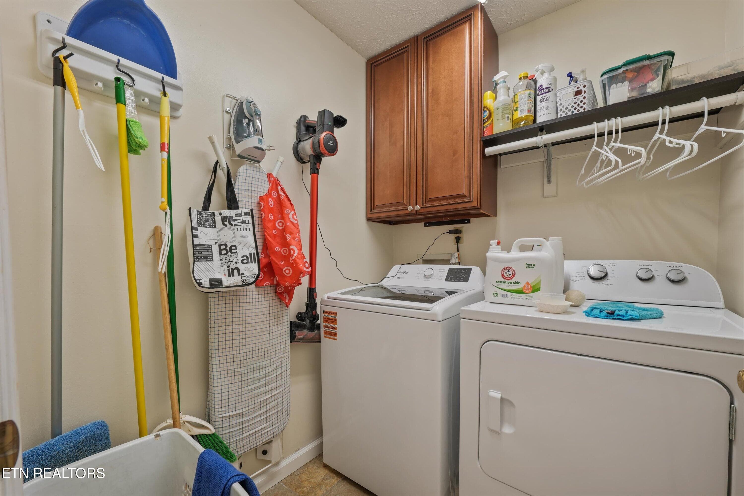 27-8022 Maple Run Ln25 - 8022 Maple Run Lane, Knoxville, TN 37919