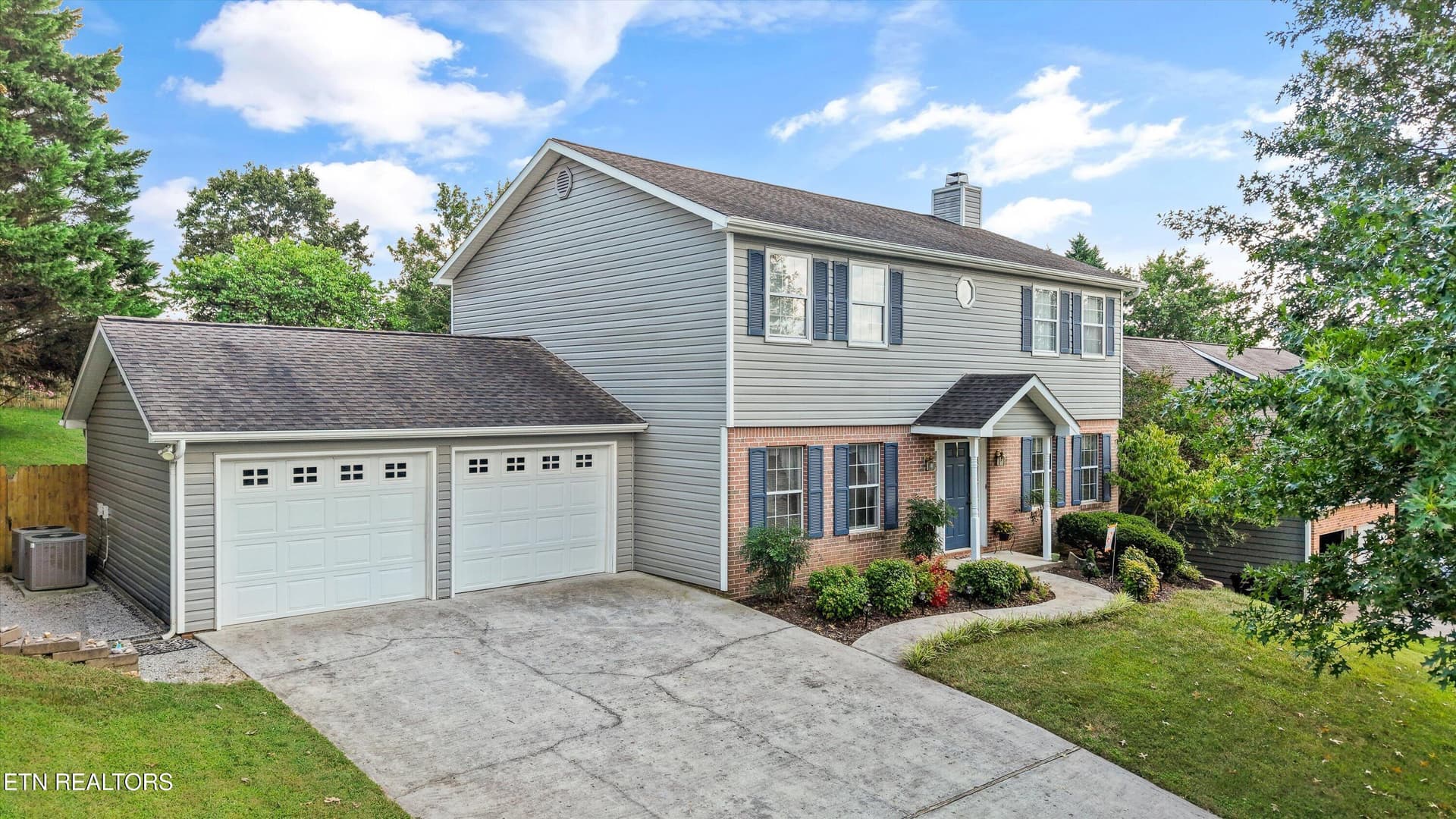 8022 Maple Run Lane, Knoxville, TN 37919