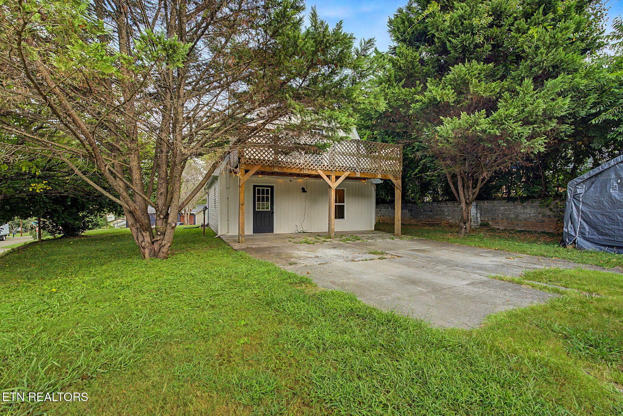 23-web-or-mls-2800-lay-ave - 2800 Lay Ave, Knoxville, TN 37914, Knoxville