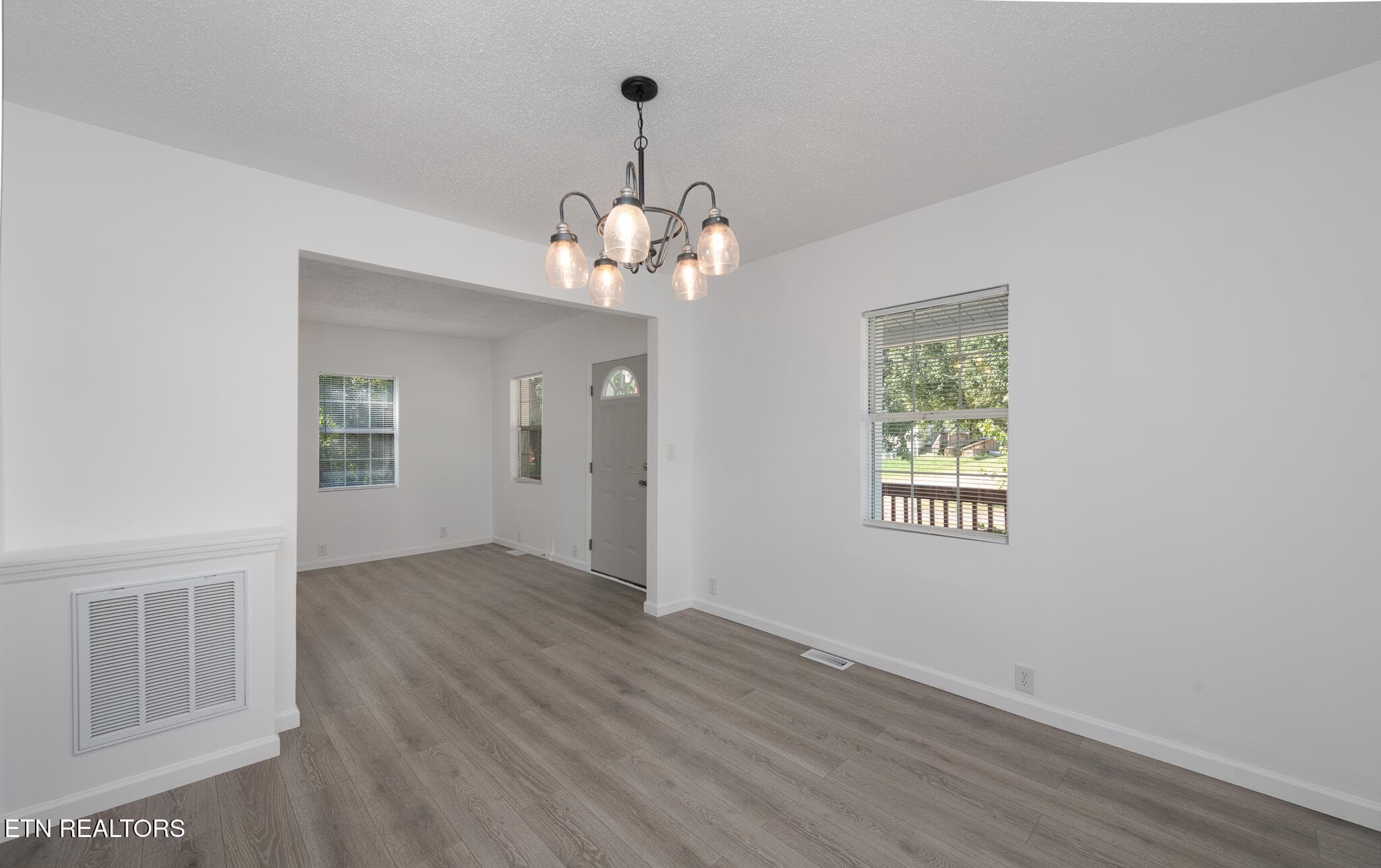 11_dining - 1612 Wilder Place, Knoxville, TN 37915