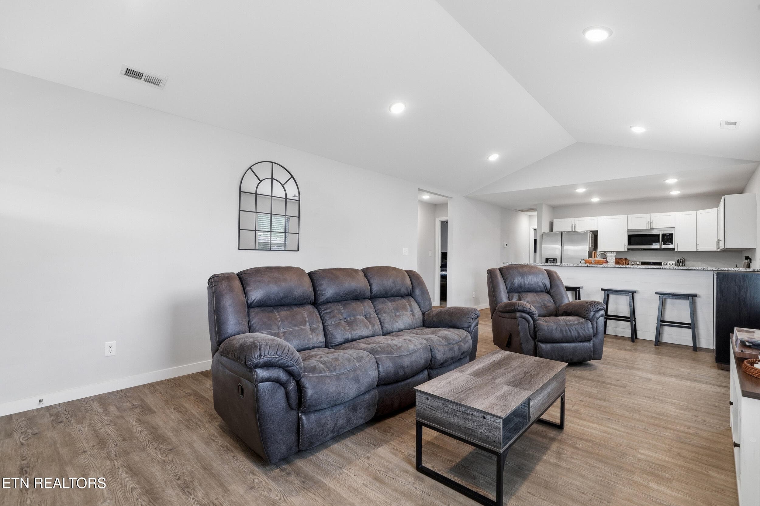 024 - 1719 Texas Ave, Knoxville, TN 37921, Knoxville