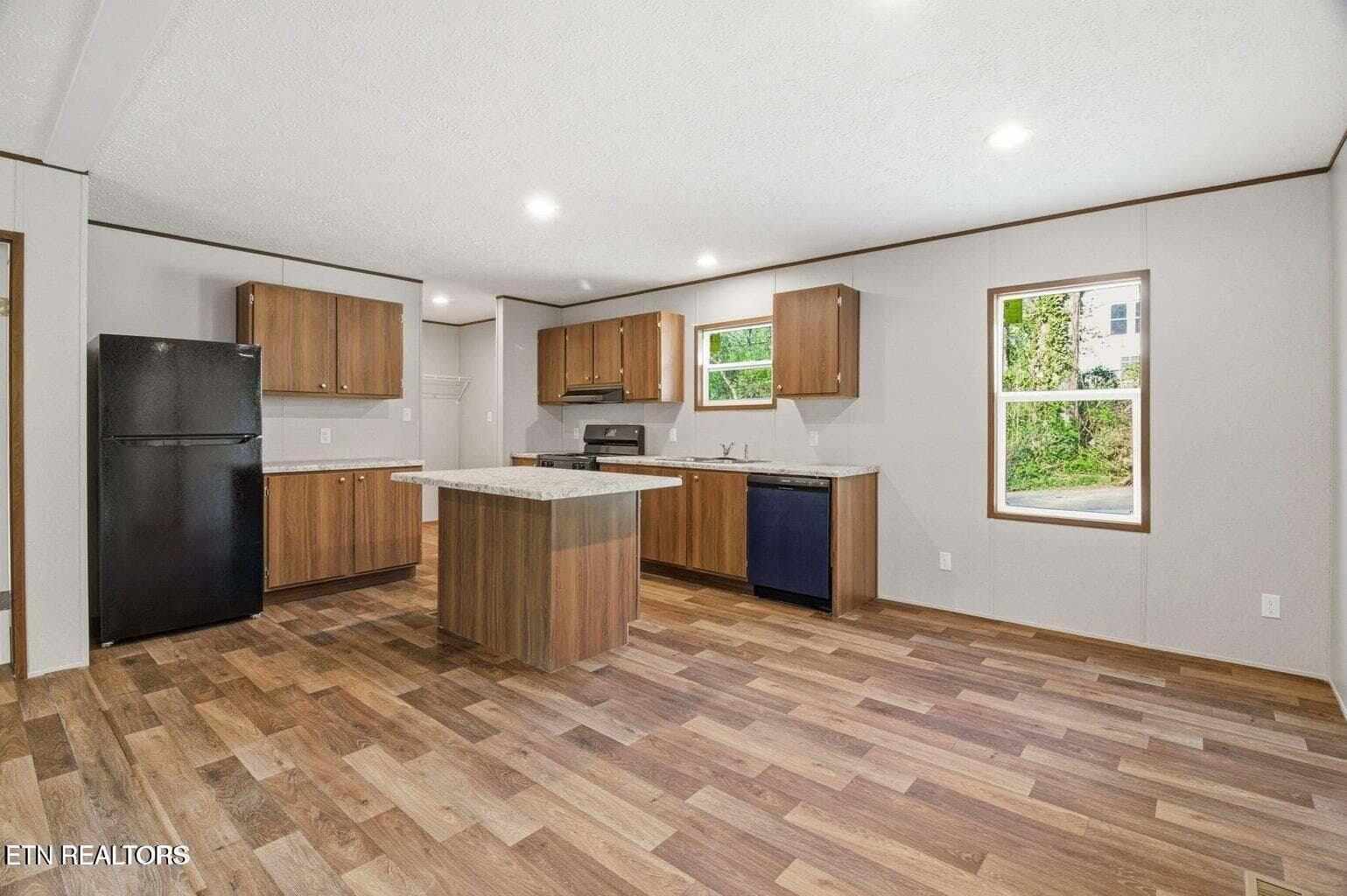 20260330191410306083000000-o - 3817 Bonnie View Ave, Knoxville, TN 37914