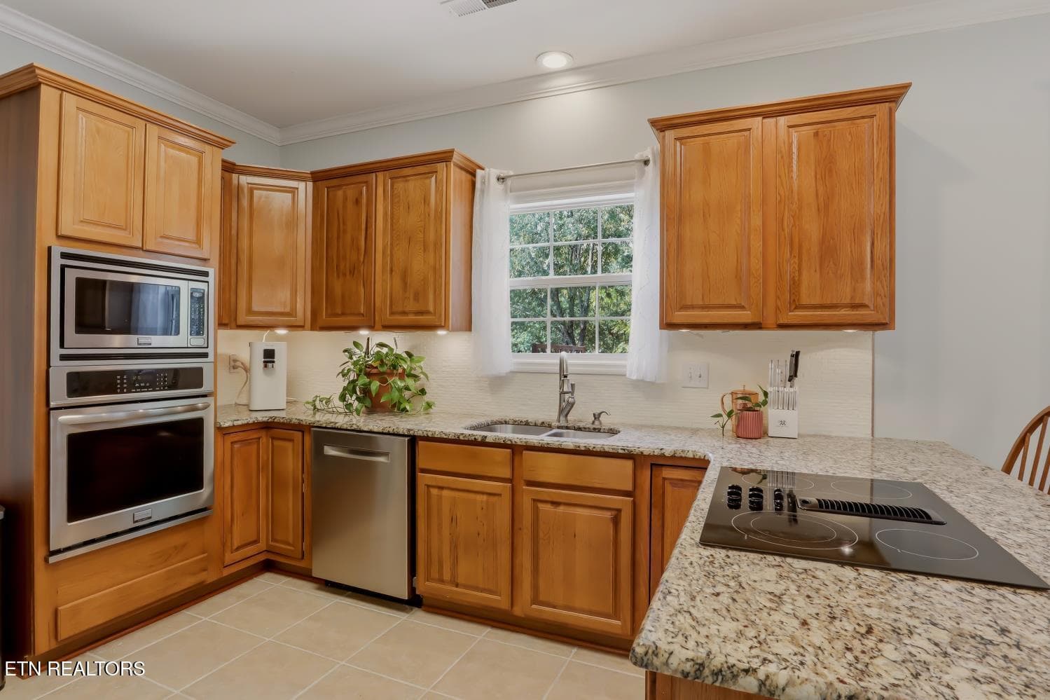 IMG_2456 - 2551 Silverstone Lane, Knoxville, TN 37932, Knoxville