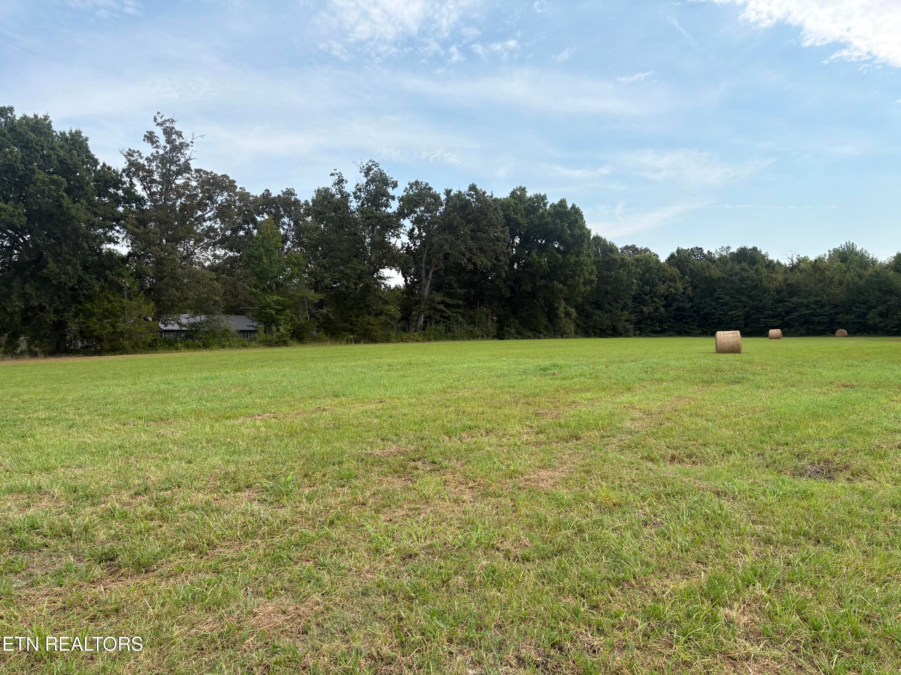 BFD0EA72-8CD3-45EB-AC83-B3F2C2A1622F - ----- Hwy 160, Bybee, TN 37713