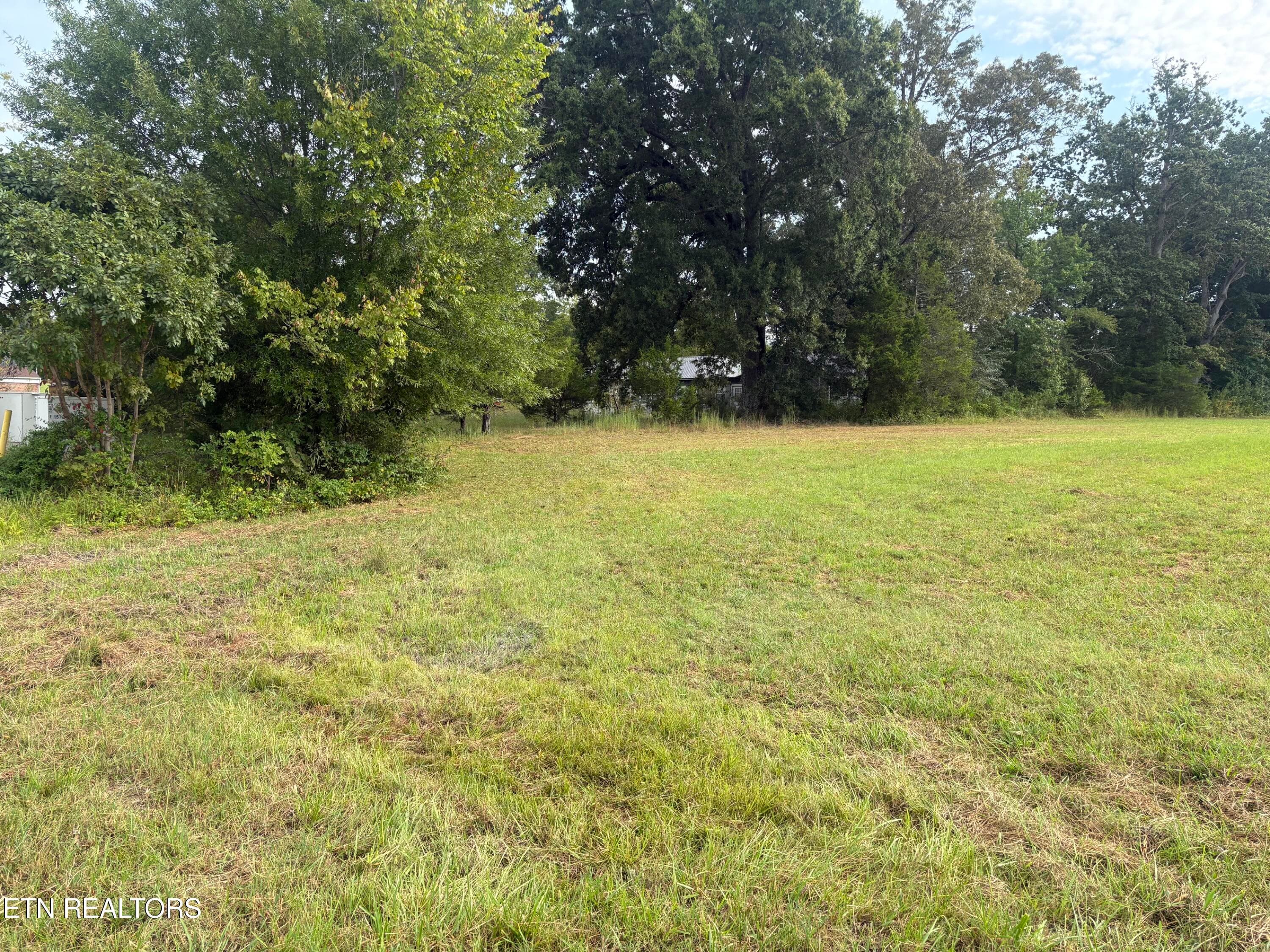 C41ACEE3-3742-458F-A76E-39CBD353AC66 - ----- Hwy 160, Bybee, TN 37713