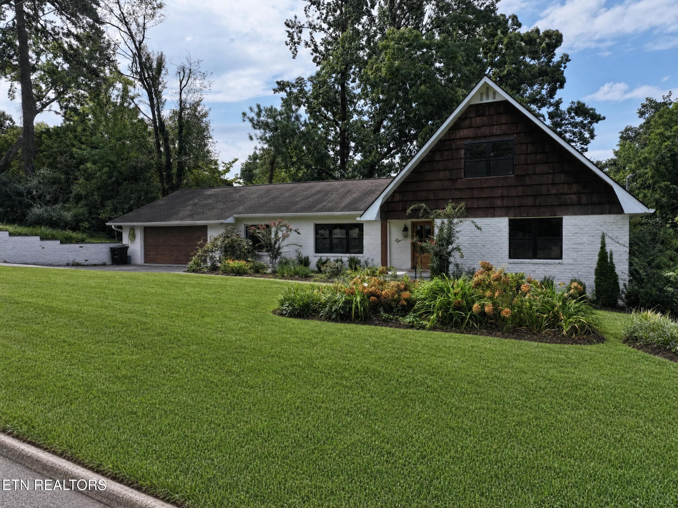 O - 3701 Frostwood Rd, Knoxville, TN 37921