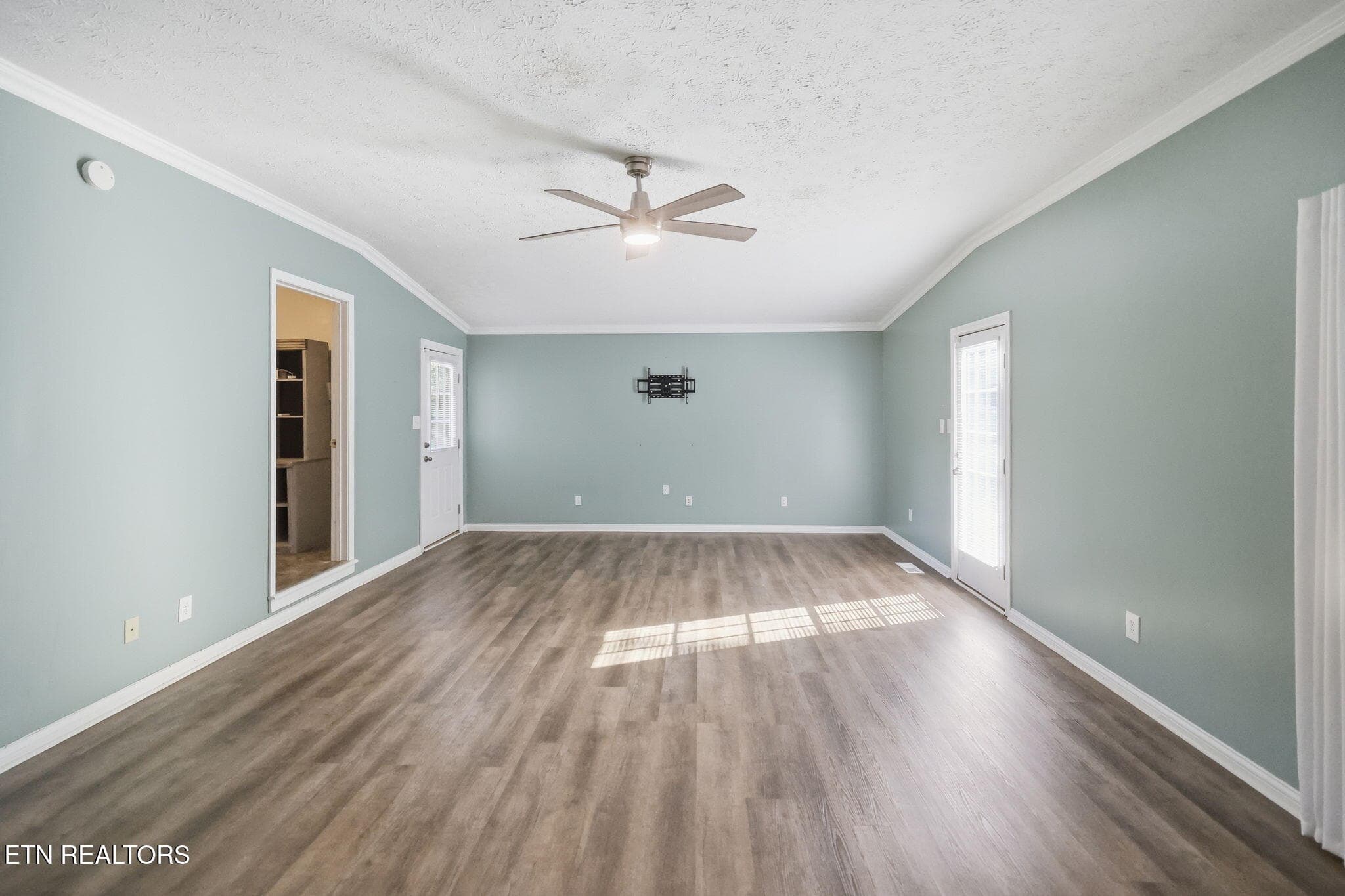 LVP Flooring in Great Room - 7524 Inverrary Circle, Knoxville, TN 37918