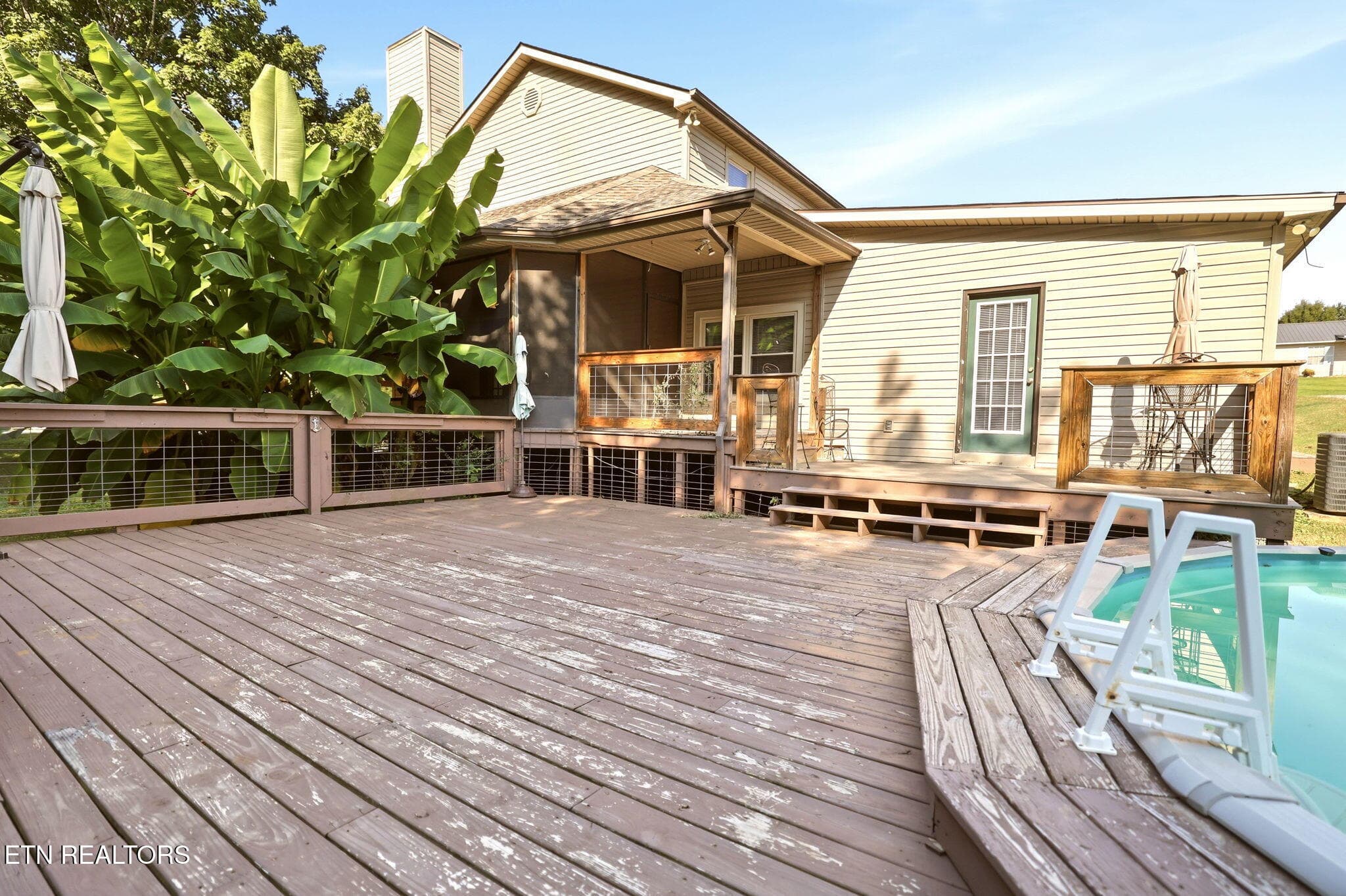 Pool Decking - 7524 Inverrary Circle, Knoxville, TN 37918