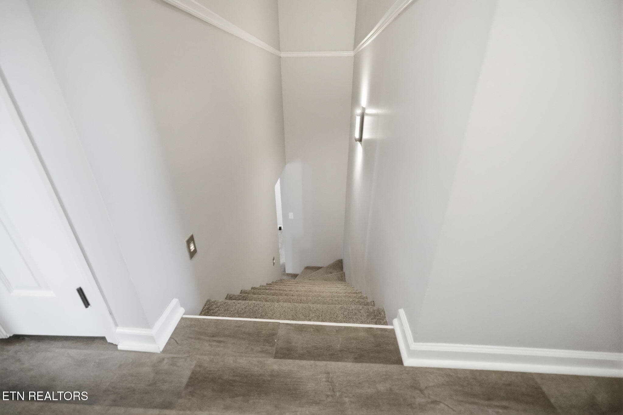 Steps to Upstairs BRs - 7524 Inverrary Circle, Knoxville, TN 37918
