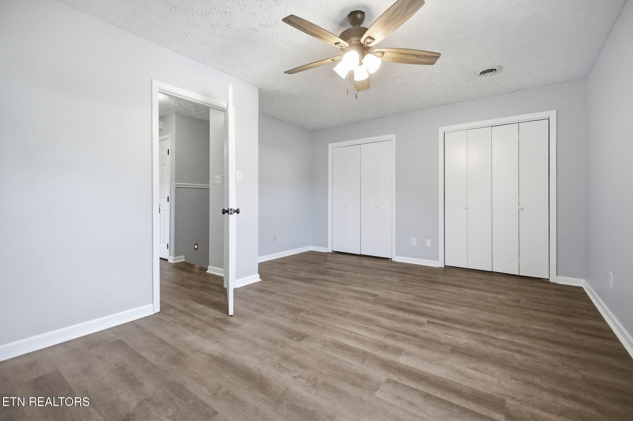 Bedroom #2-Lots of Closets - 7524 Inverrary Circle, Knoxville, TN 37918