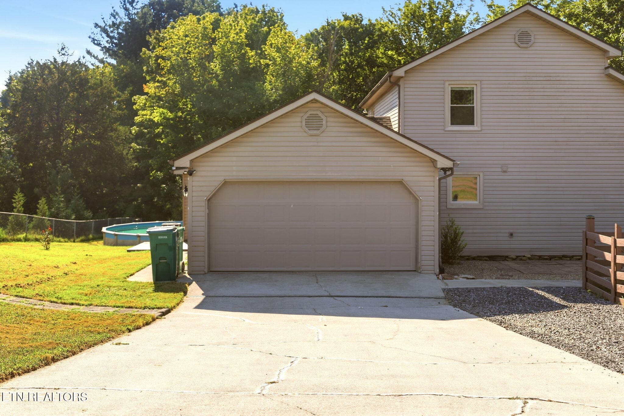 Oversized 2Car Garage - 7524 Inverrary Circle, Knoxville, TN 37918