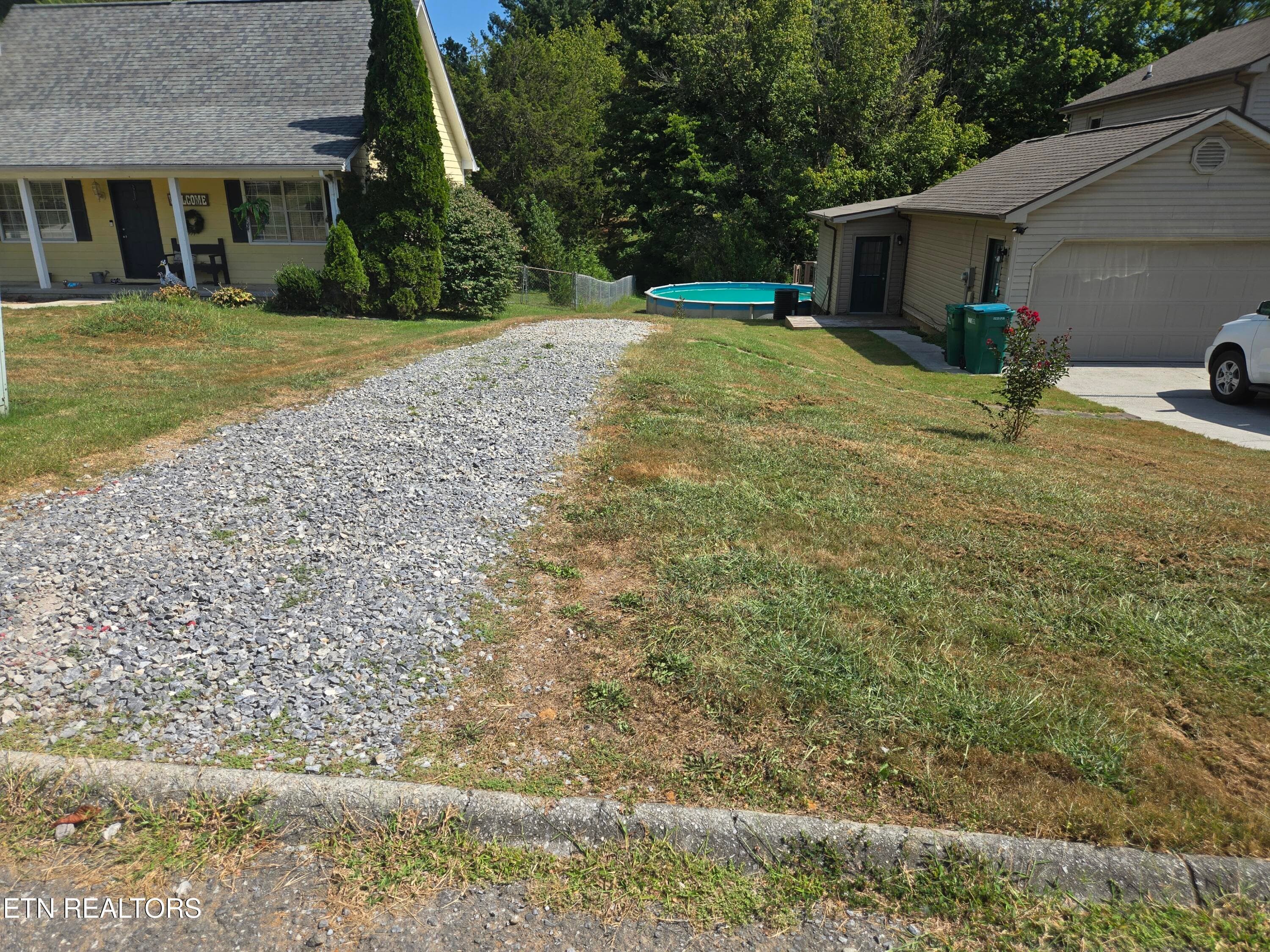 Extra RV, Trailer, Car Parking - 7524 Inverrary Circle, Knoxville, TN 37918