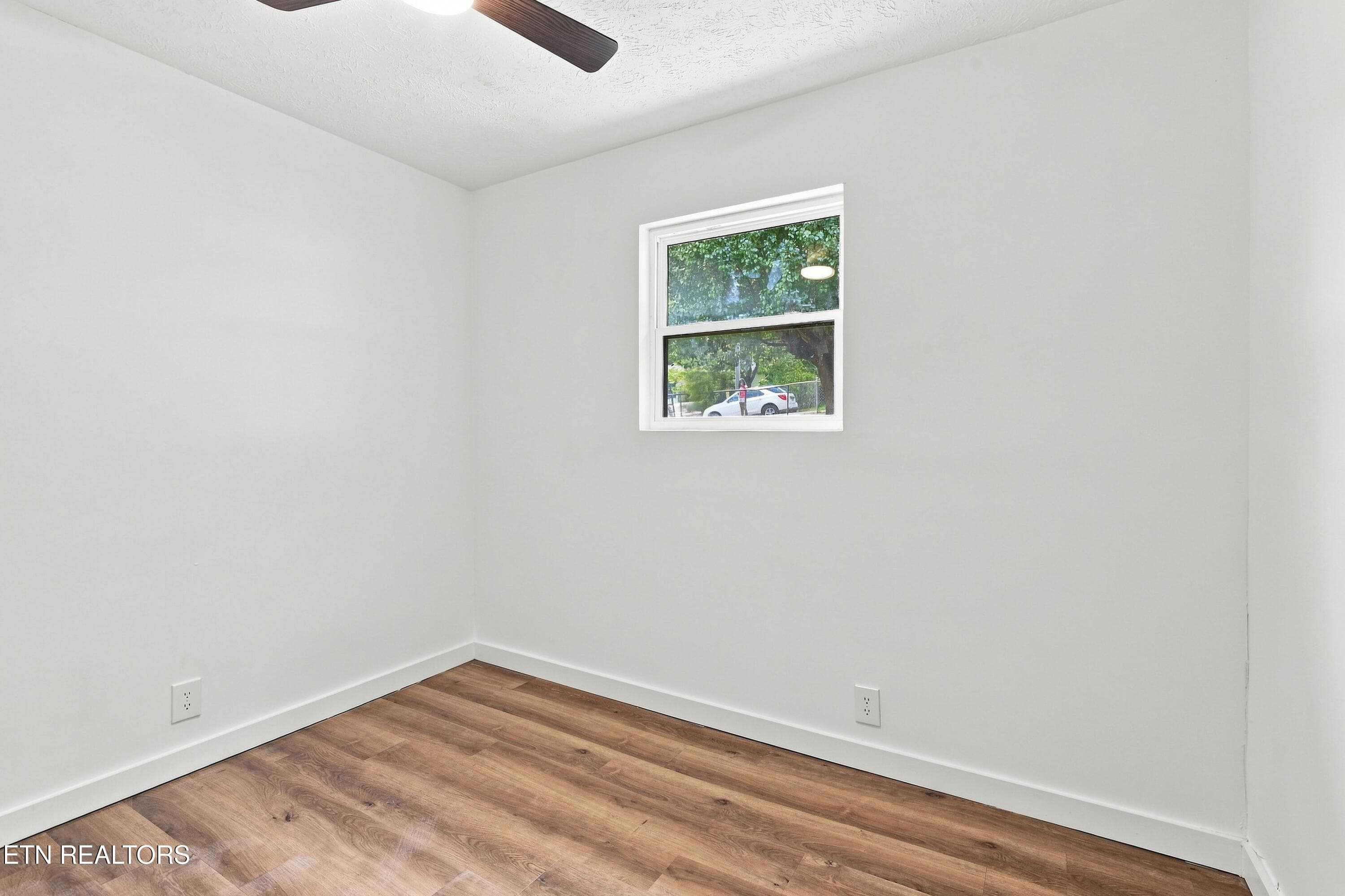 32-print-DZ3A1674 - 2004 Flagler Rd, Knoxville, TN 37912